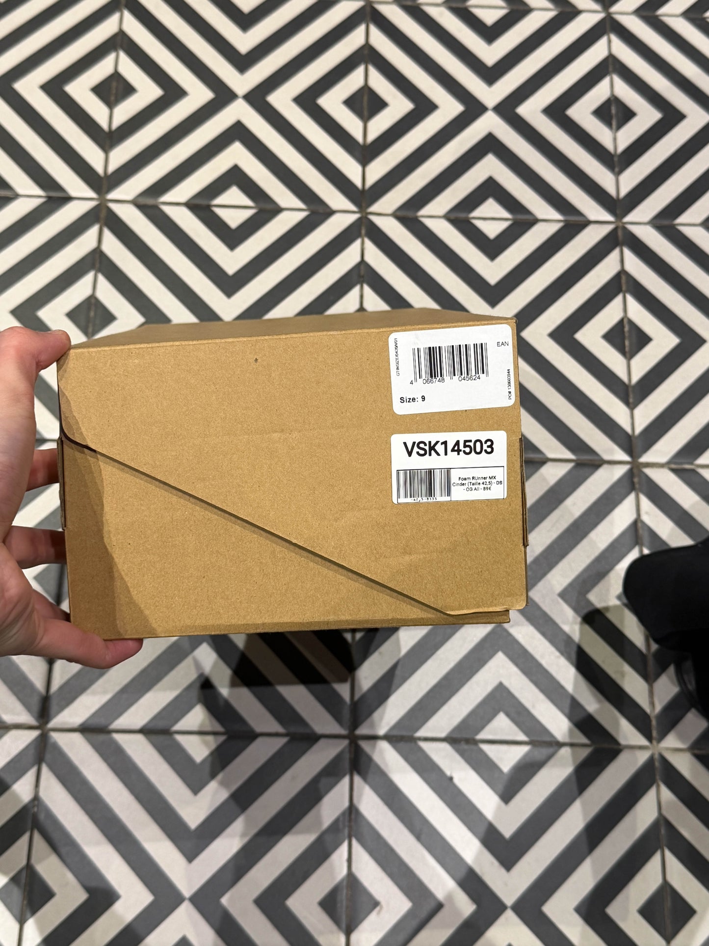 Foam RUnner MX Cinder (Taille 42,5)