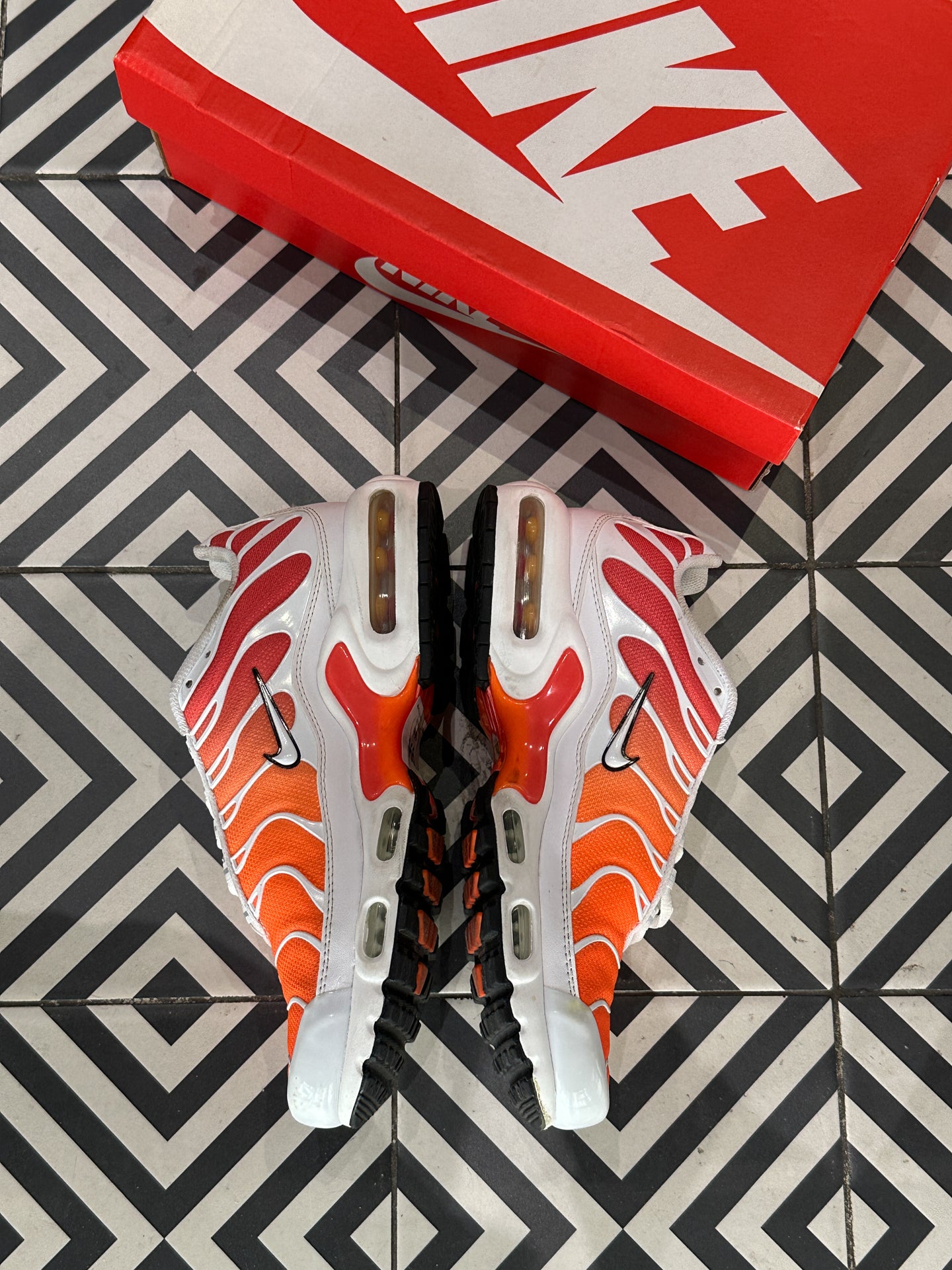 Air Max Plus (TN) Sunrise (Taille 40,5)