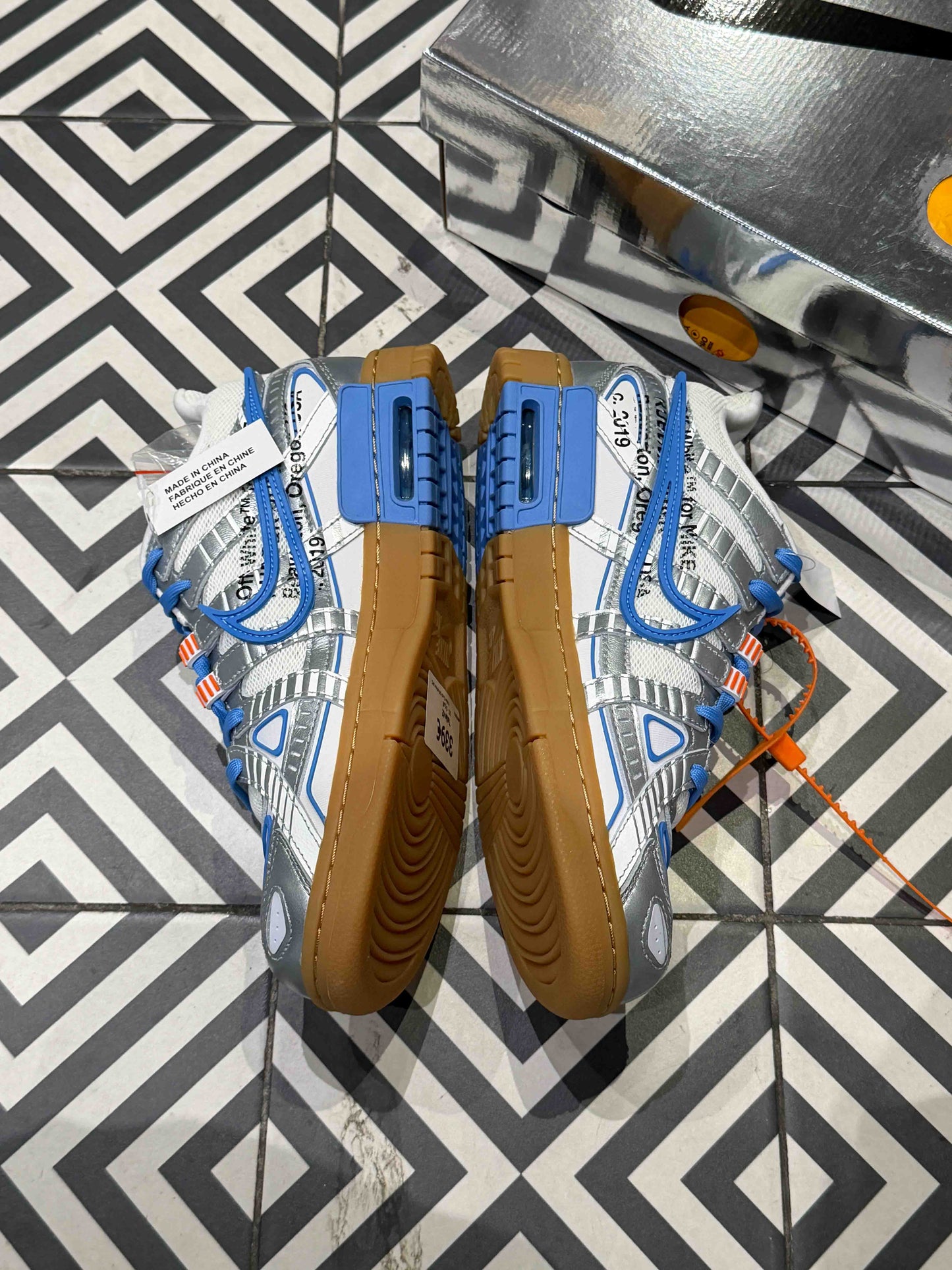Rubber Dunk Off-White UNC (Taille 42)