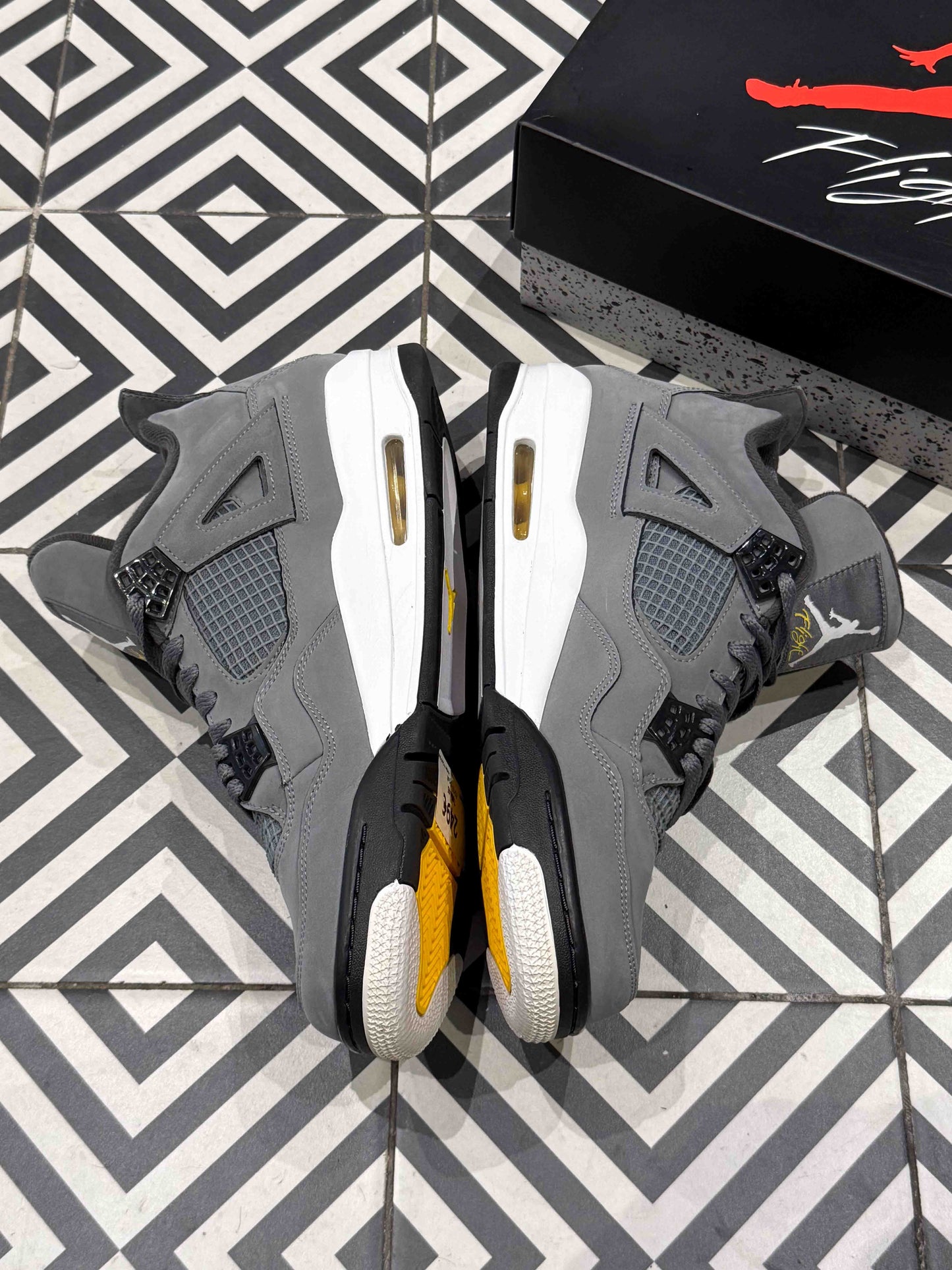 Jordan 4 Cool Grey (Taille 45)