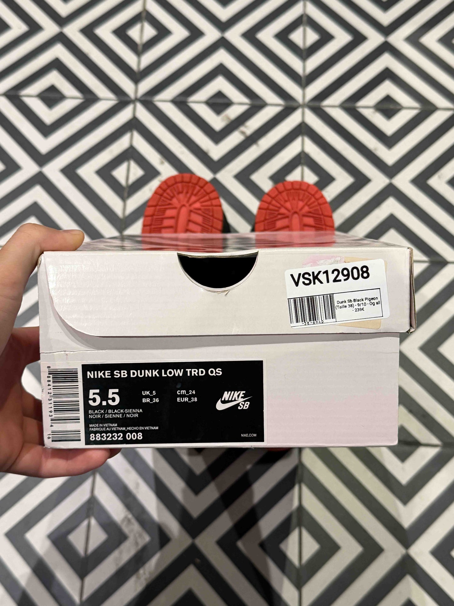 Dunk Sb Black Pigeon (Taille 38)