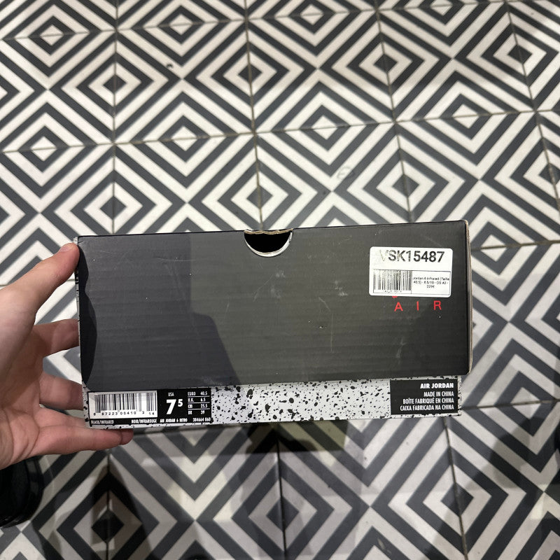 Jordan 6 Infrared (Taille 40,5)