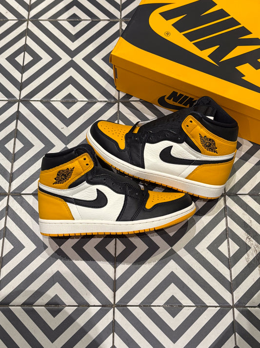 Jordan 1 High Taxi (Taille 40,5)