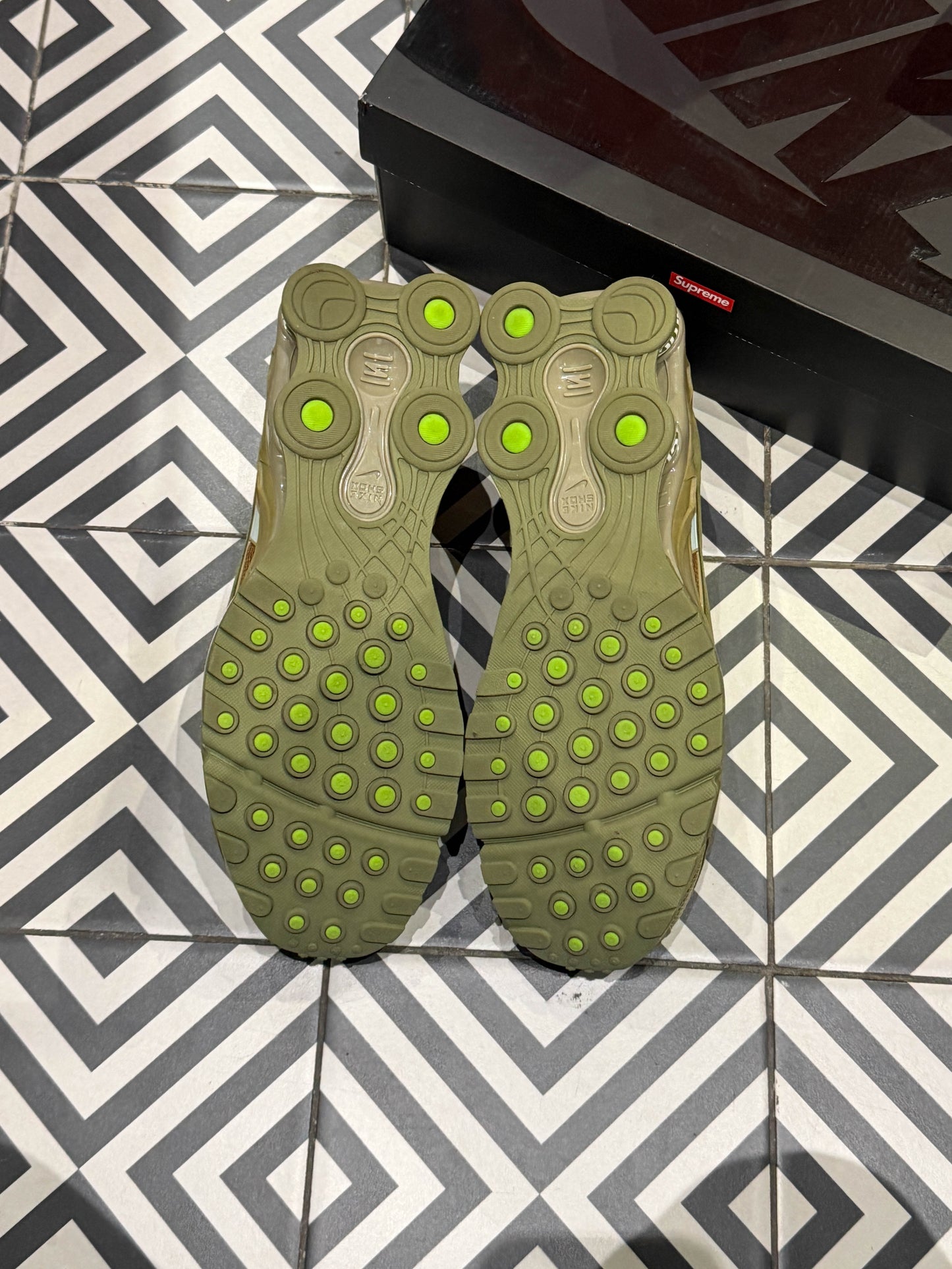 Shox Supreme Olive (Taille 44,5)