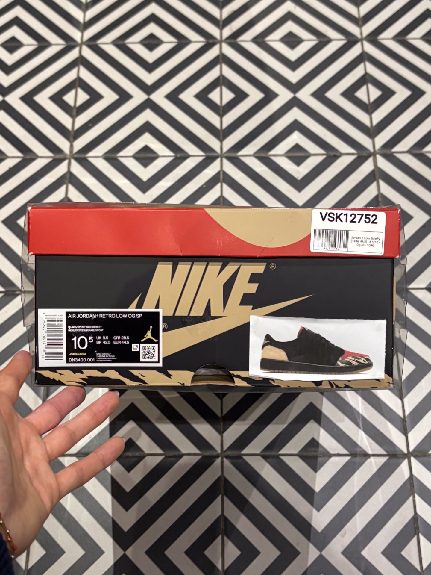 Jordan 1 Low Solefly (Taille 44,5)