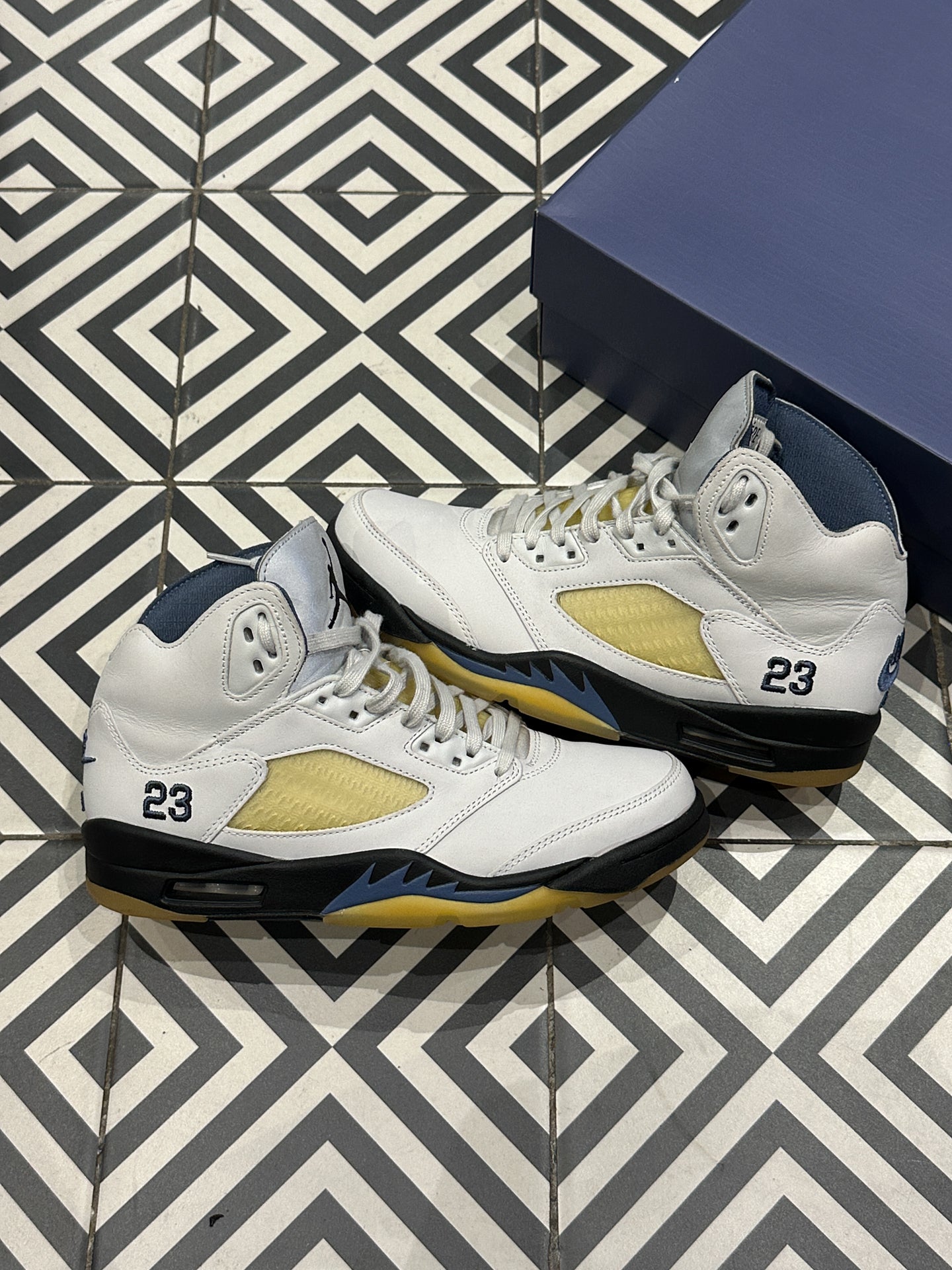 Jordan 5 A Ma Maniere Dawn (41)