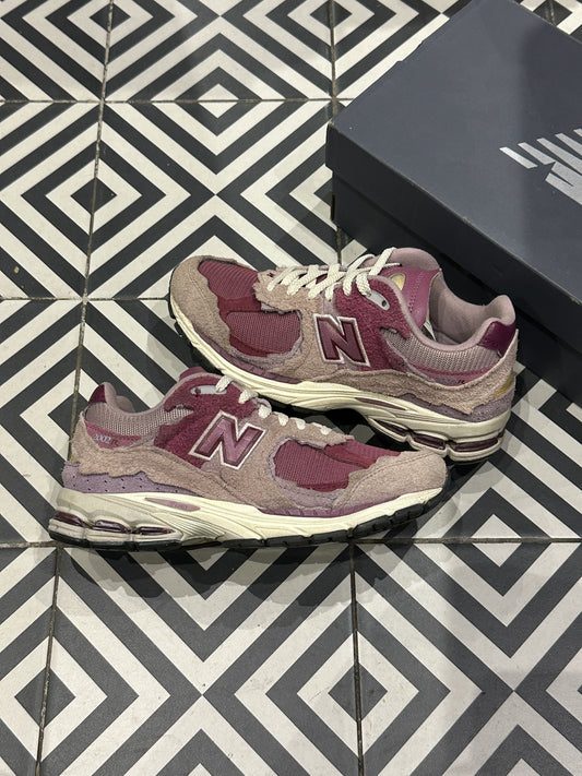 New Balance 2002R Protection pack Pink (Taille 37,5)