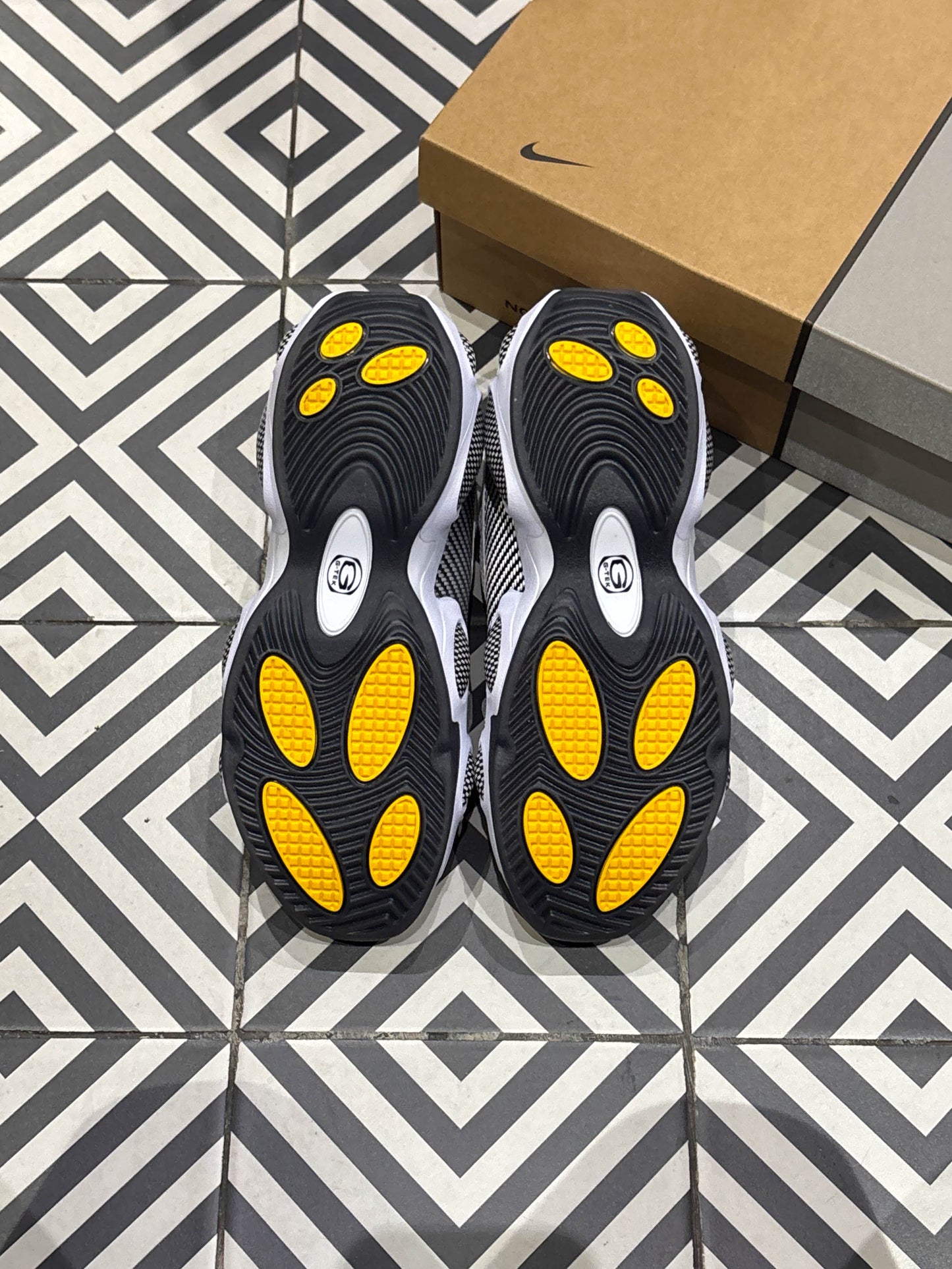 Nocta Glide White (Taille 43)