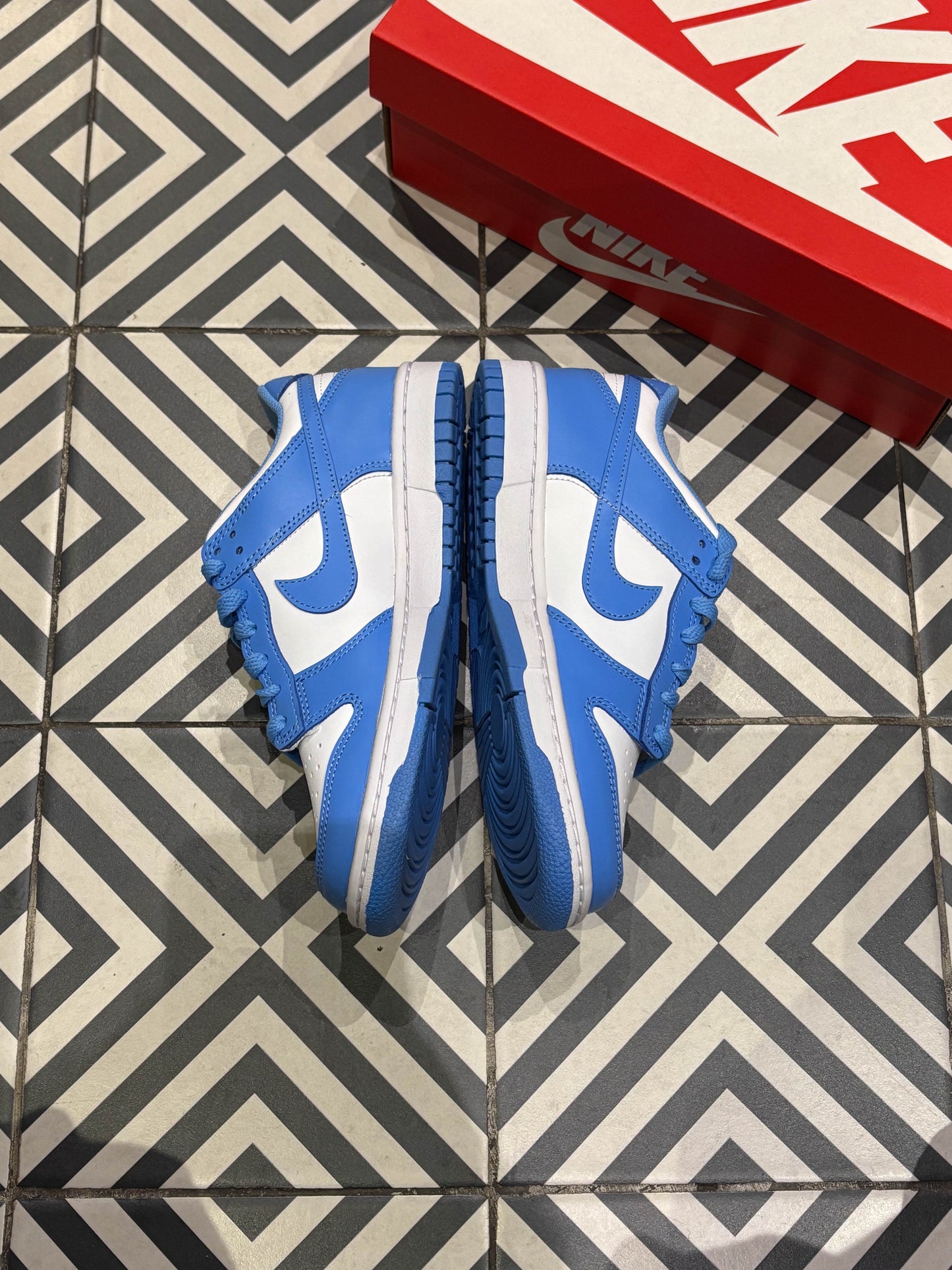 Dunk Low UNC GS (Taille 38,5)