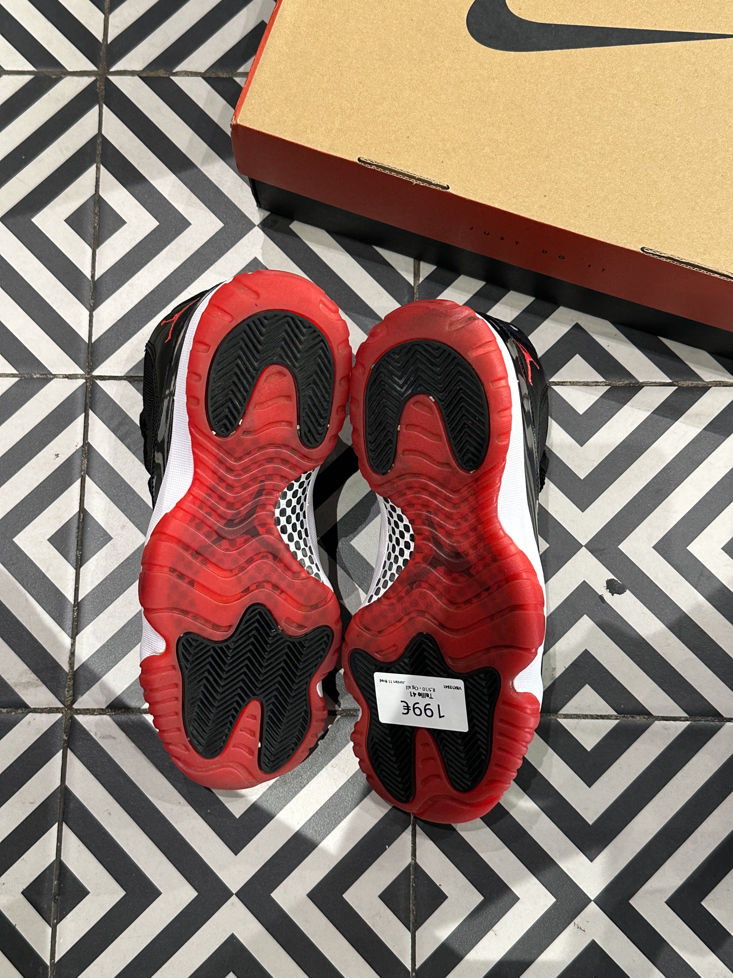 Jordan 11 Bred (41)