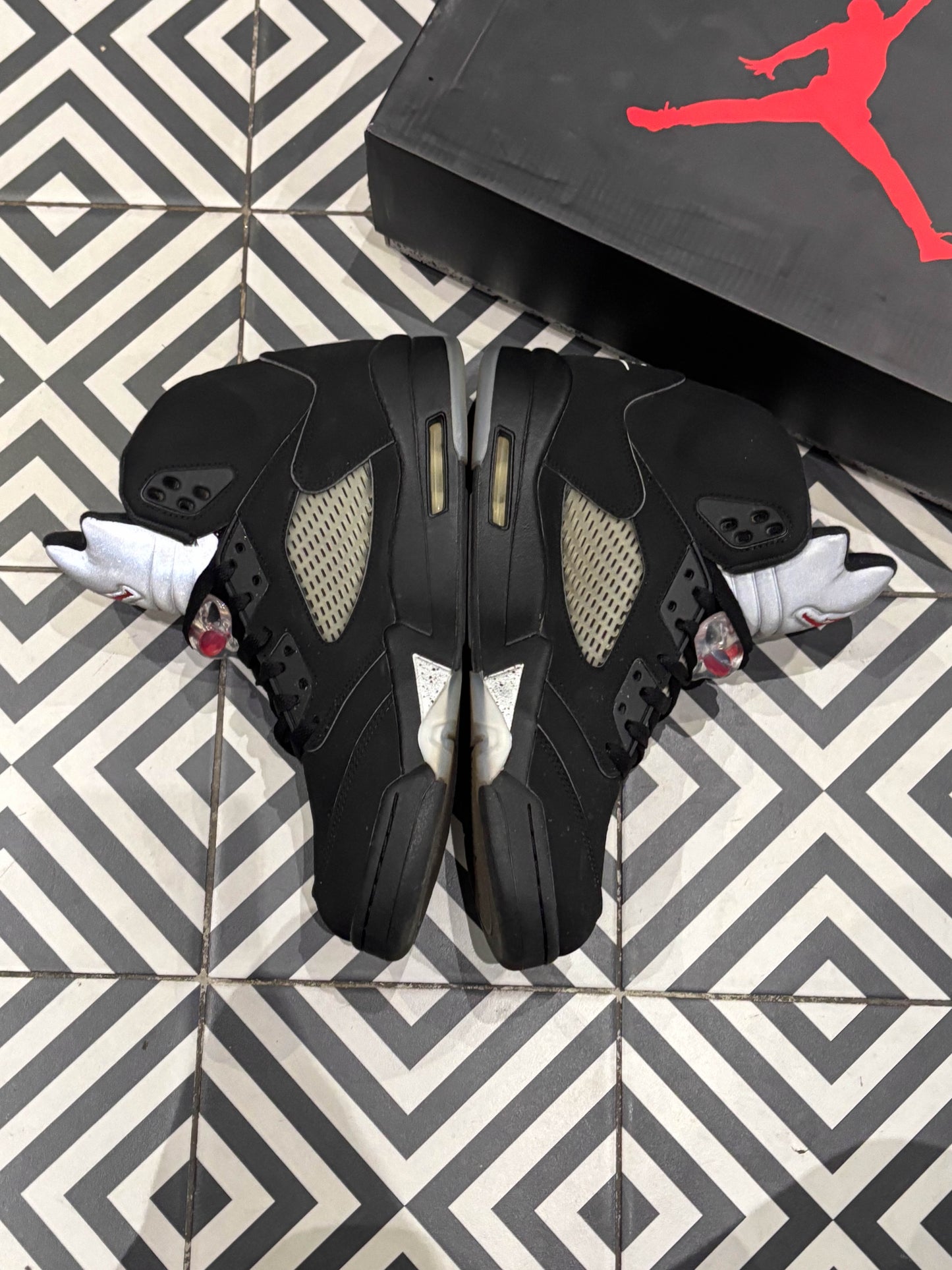 Jordan 5 Metallic Silver (Taille 44,5)