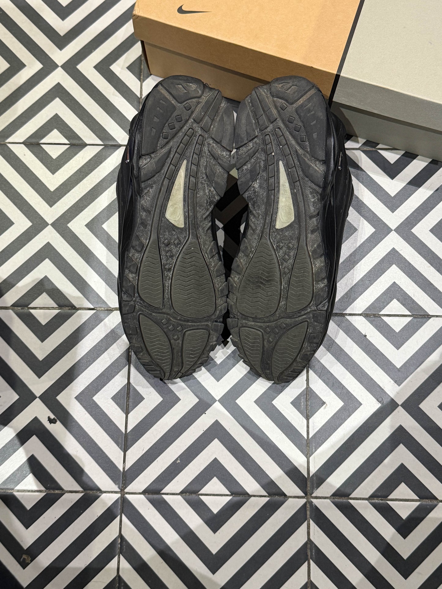 Nocta Hot Step Terra Black (Taille 45)