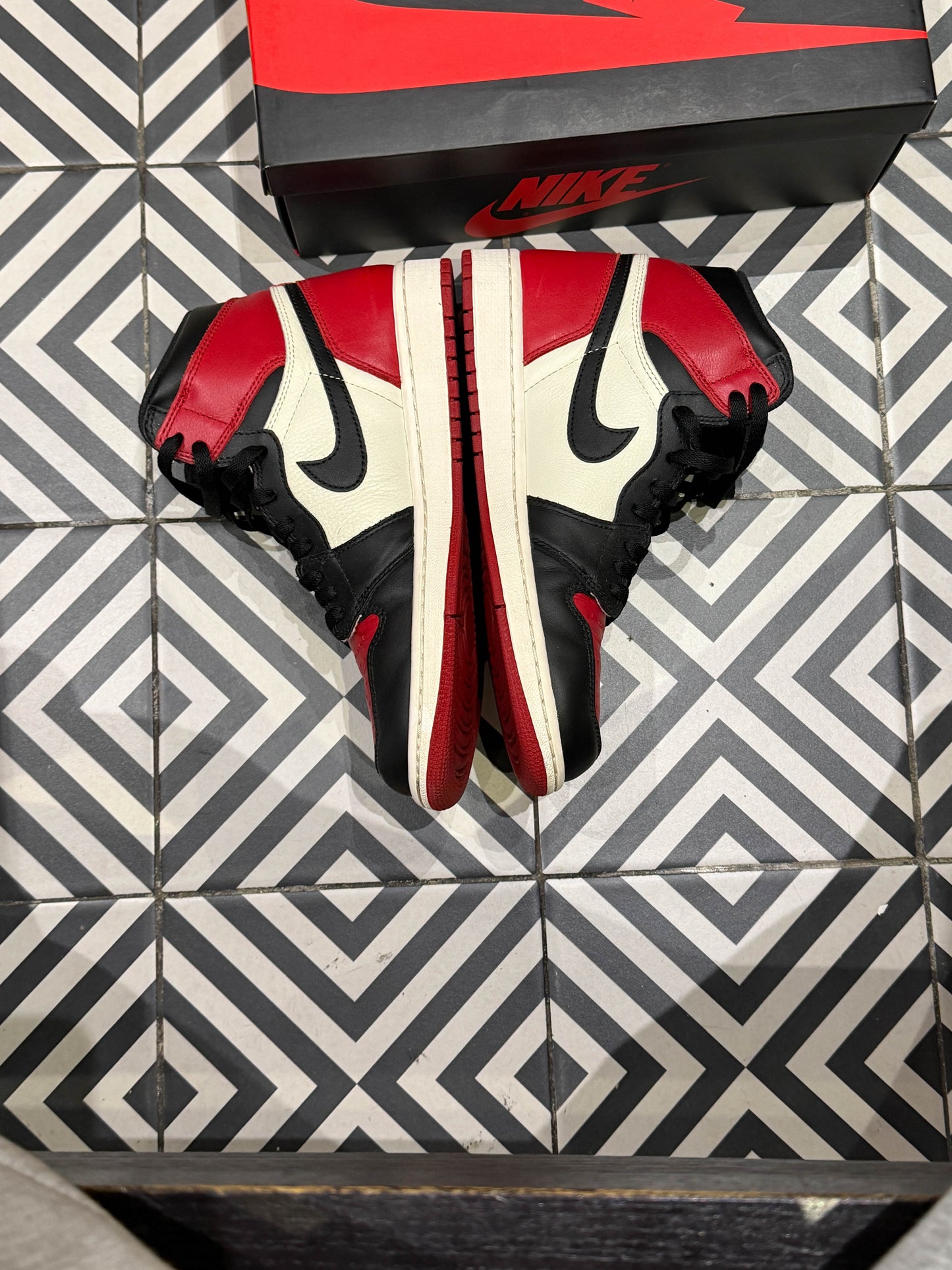 Jordan 1 High Bred Toe (Taille 42,5)