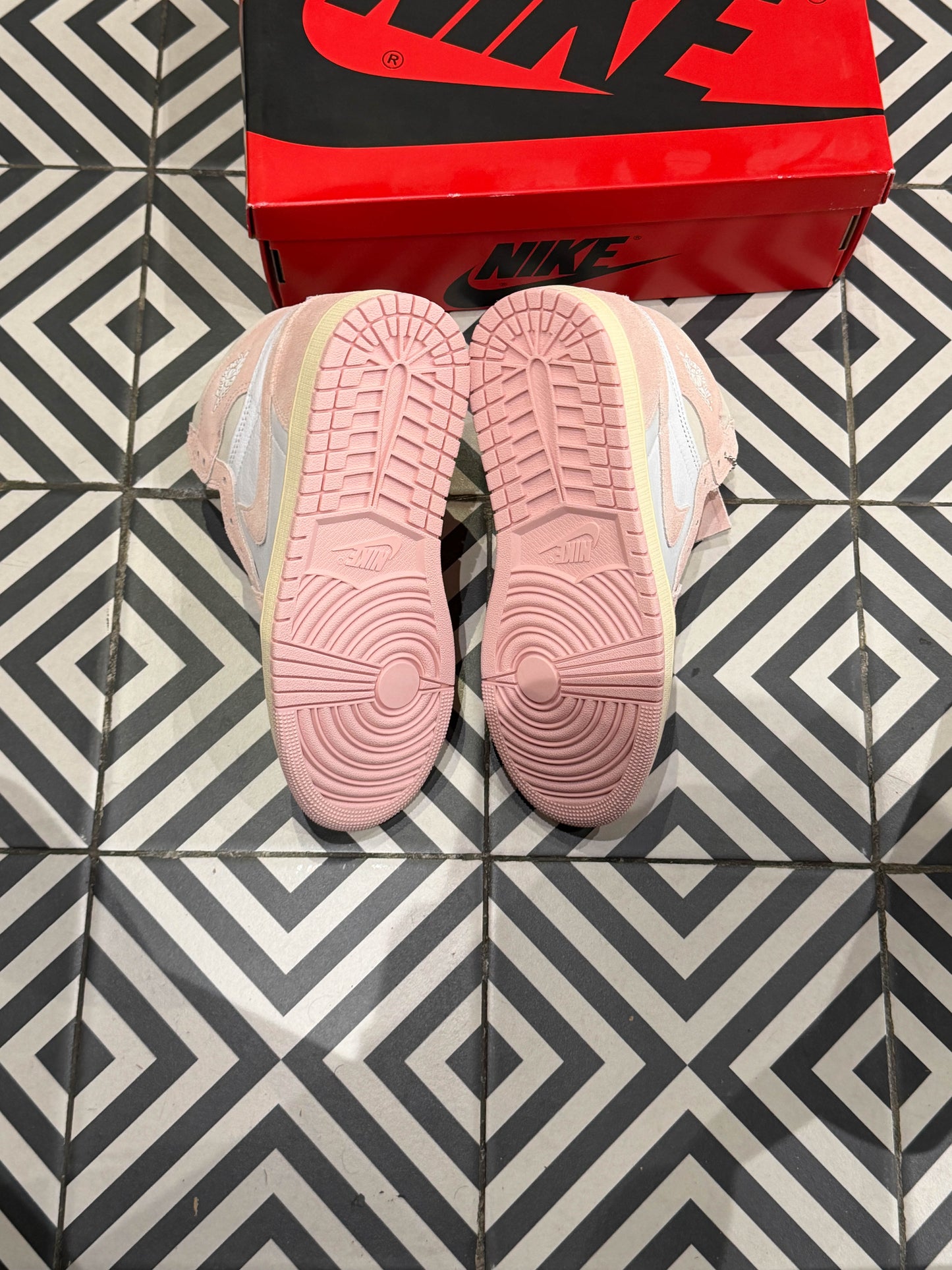 Jordan 1 High Washed Pink (Taille 39)