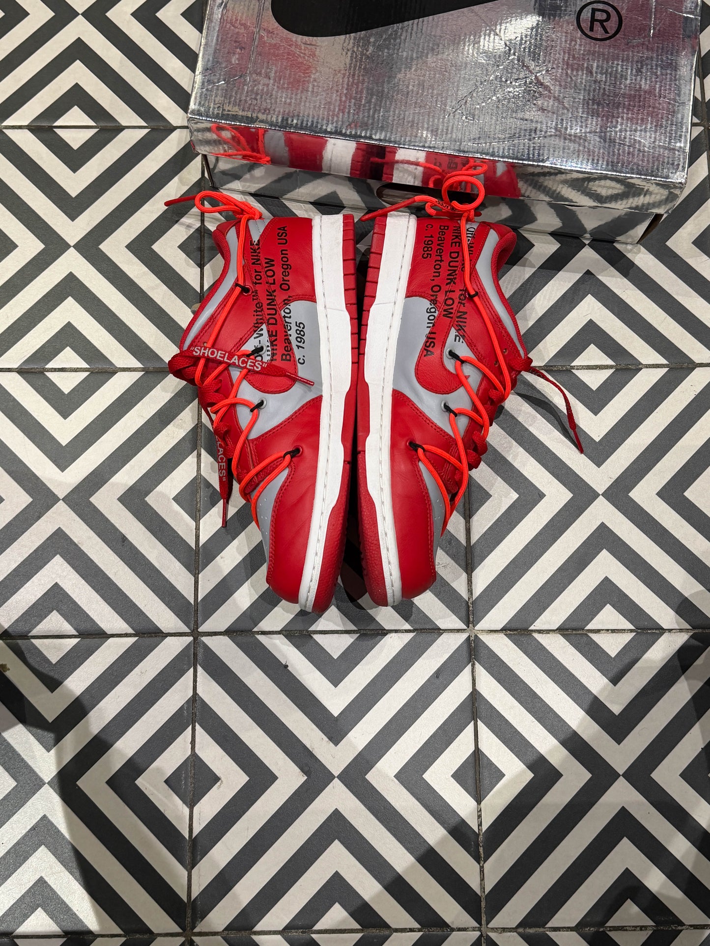 Dunk Low Off-White University red (Taille 43)