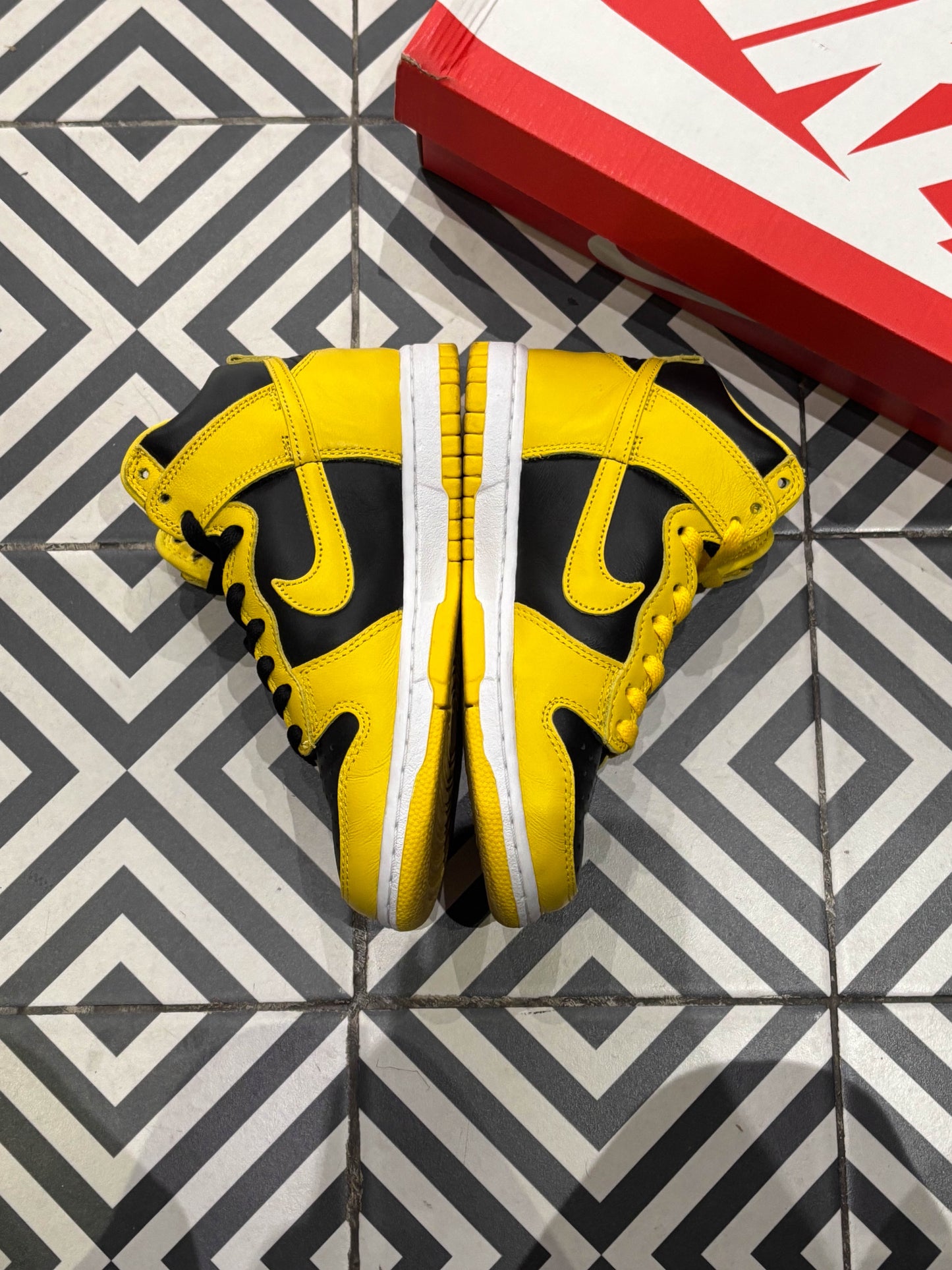 Dunk High Varsity Maze (Taille 36)