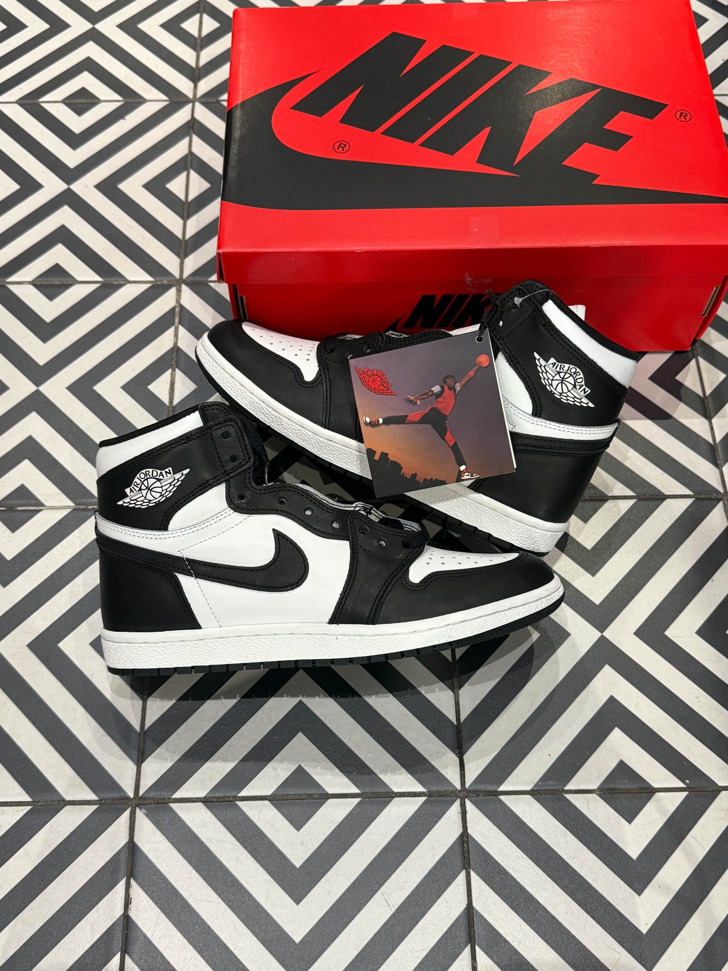 Jordan 1 High 85 Black (Taille 42)