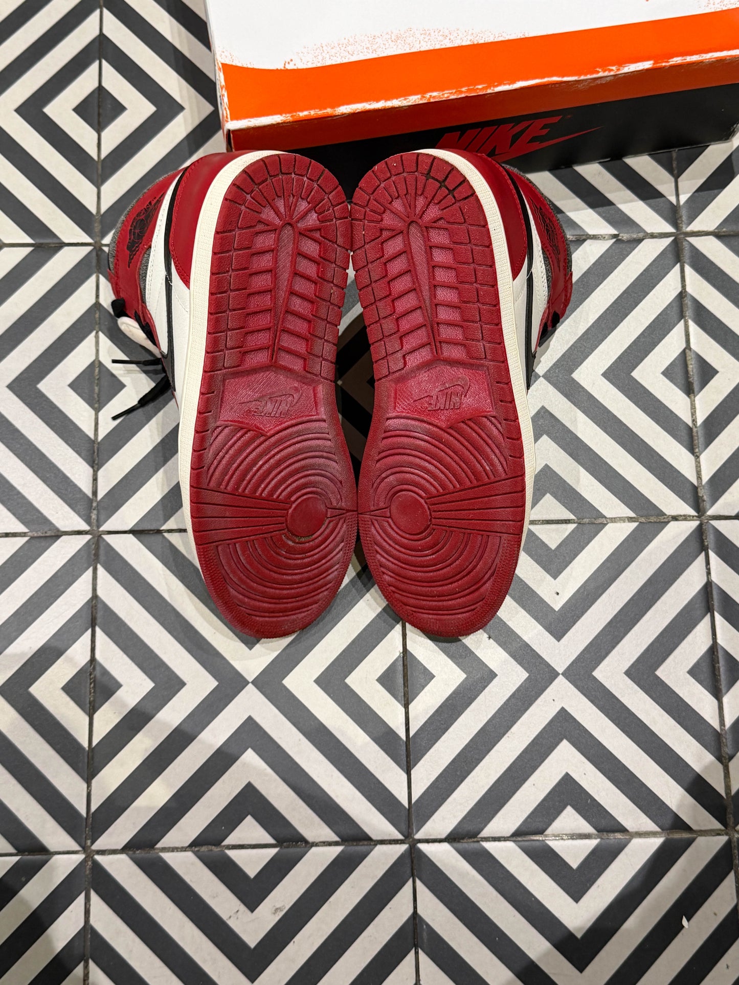 Jordan 1 High Lost And Found (Taille 44)