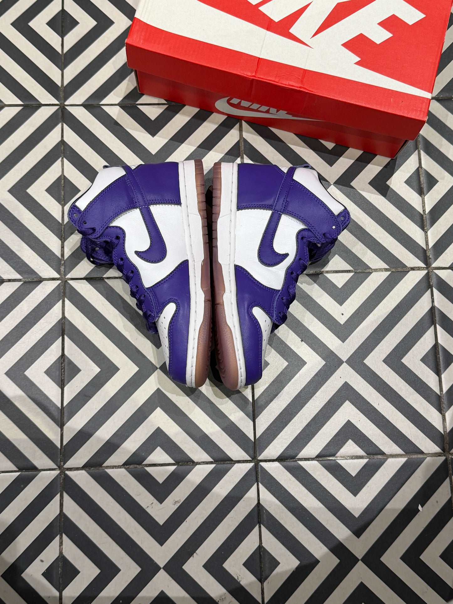 Dunk high Varsity Purple (Taille 35,5)
