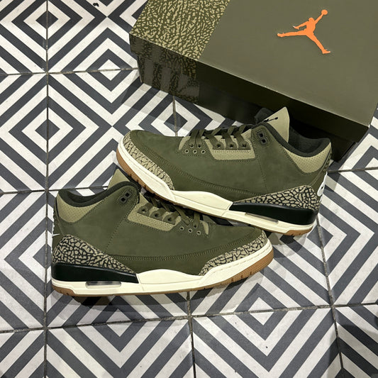 Jordan 3 Medium Olive (Taille 44)