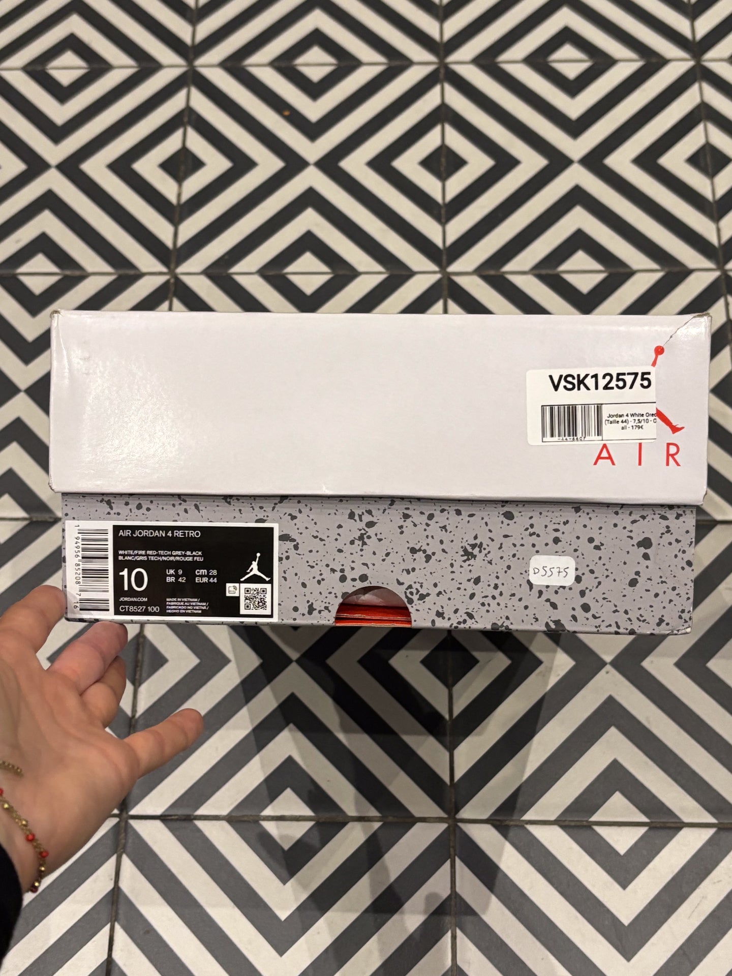 Jordan 4 White Oreo (Taille 44)