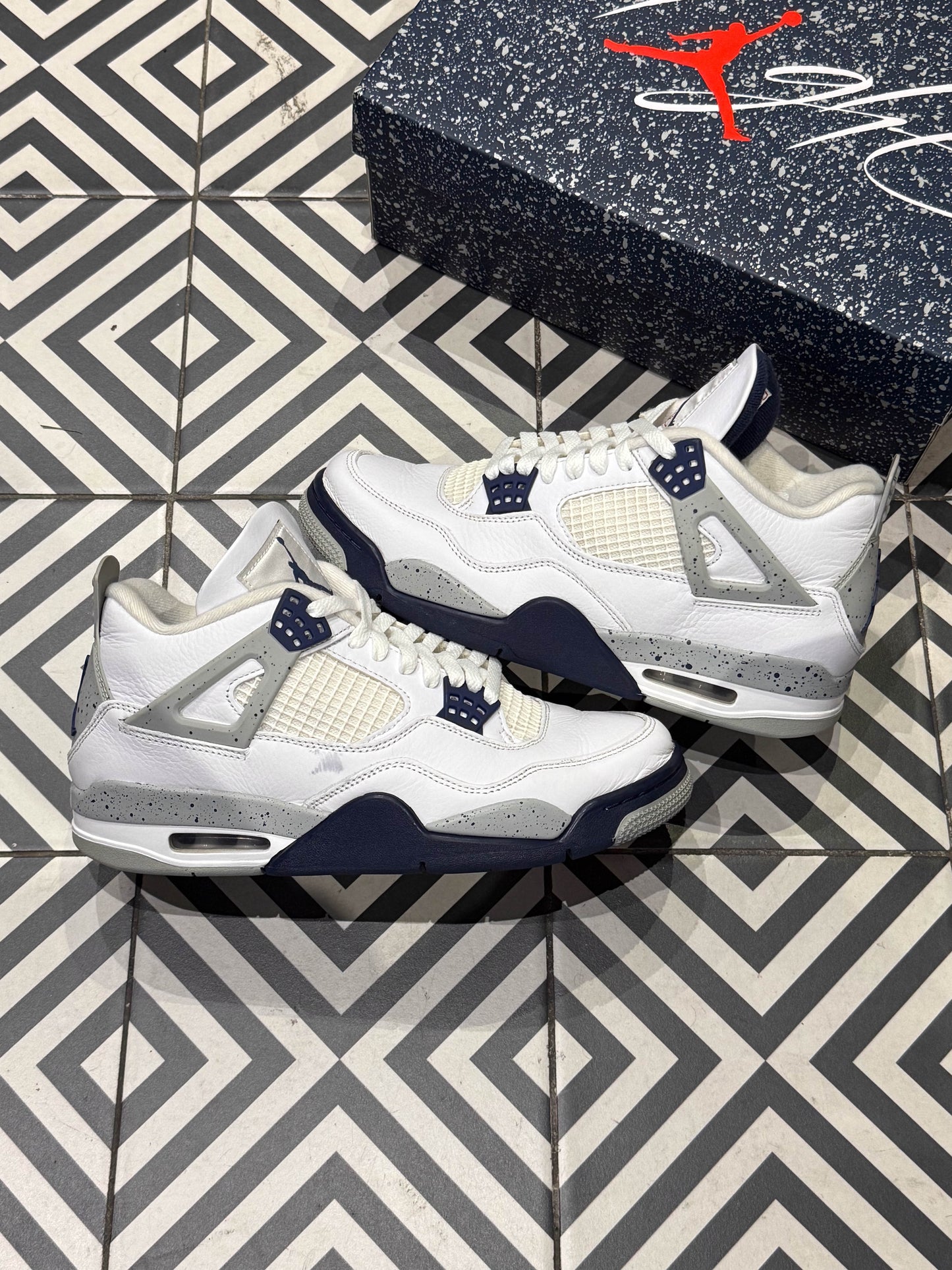 Jordan 4 Midnidht Navy (Taille 42,5)