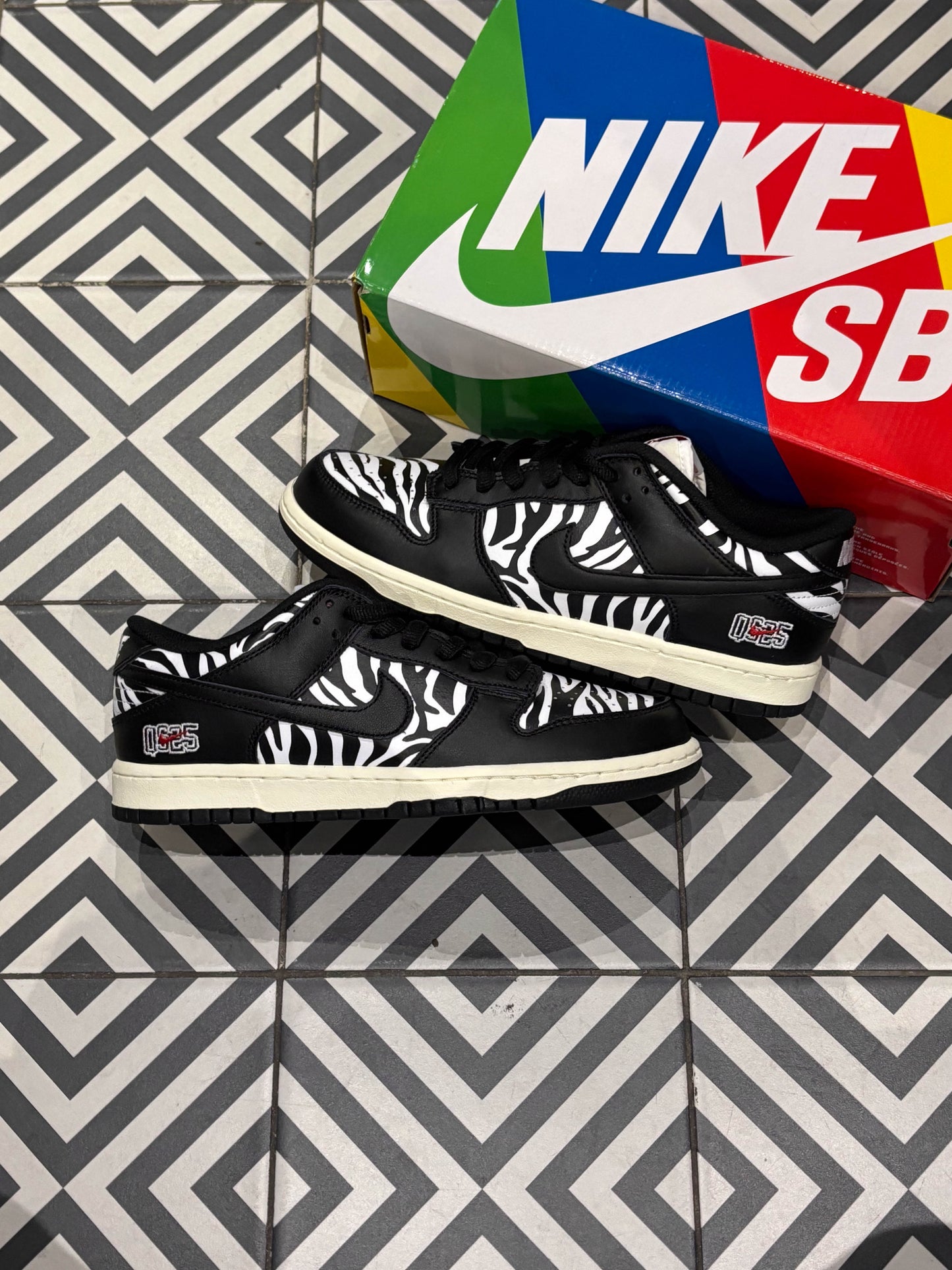 Dunk Low SB Quartersnacks (Taille 42)