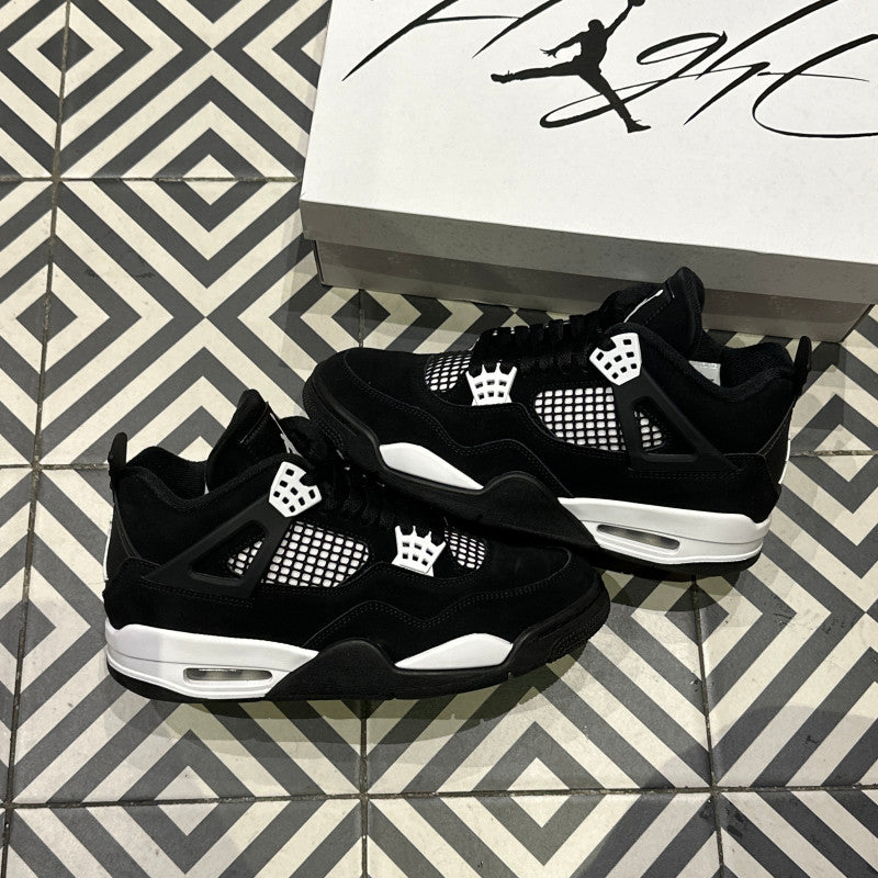 Jordan 4 White Thunder (Taille 41)