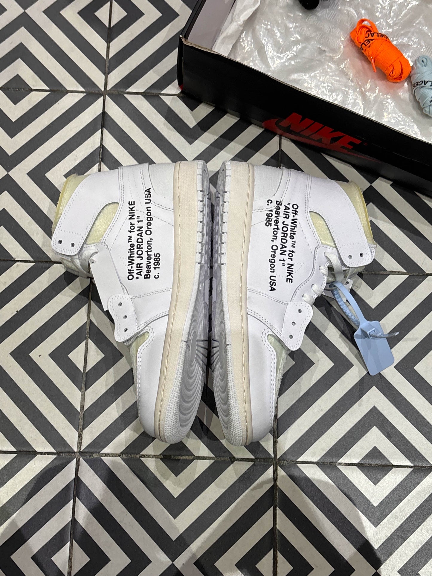 Jordan 1 High Off-White NRG (Taille 43)