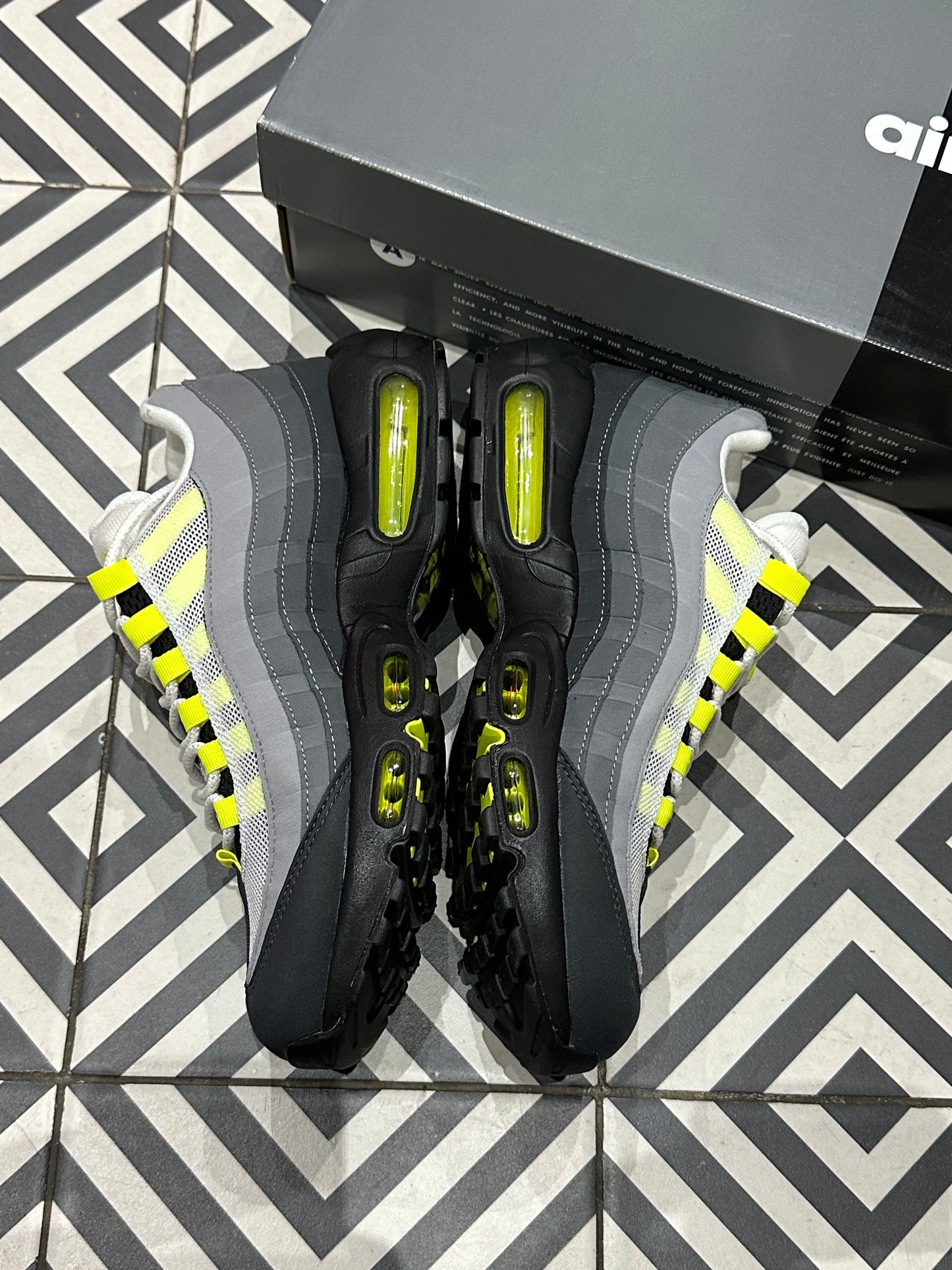 Air Max 95 Neon (Taille 38)