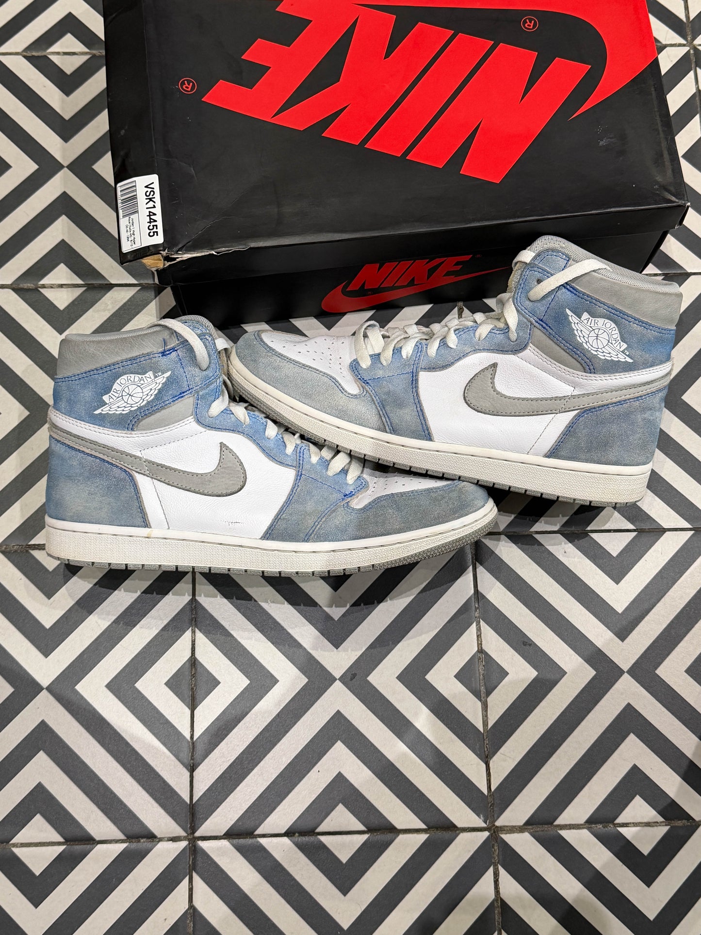 Jordan 1 High Hyper Royal (Taille 45)