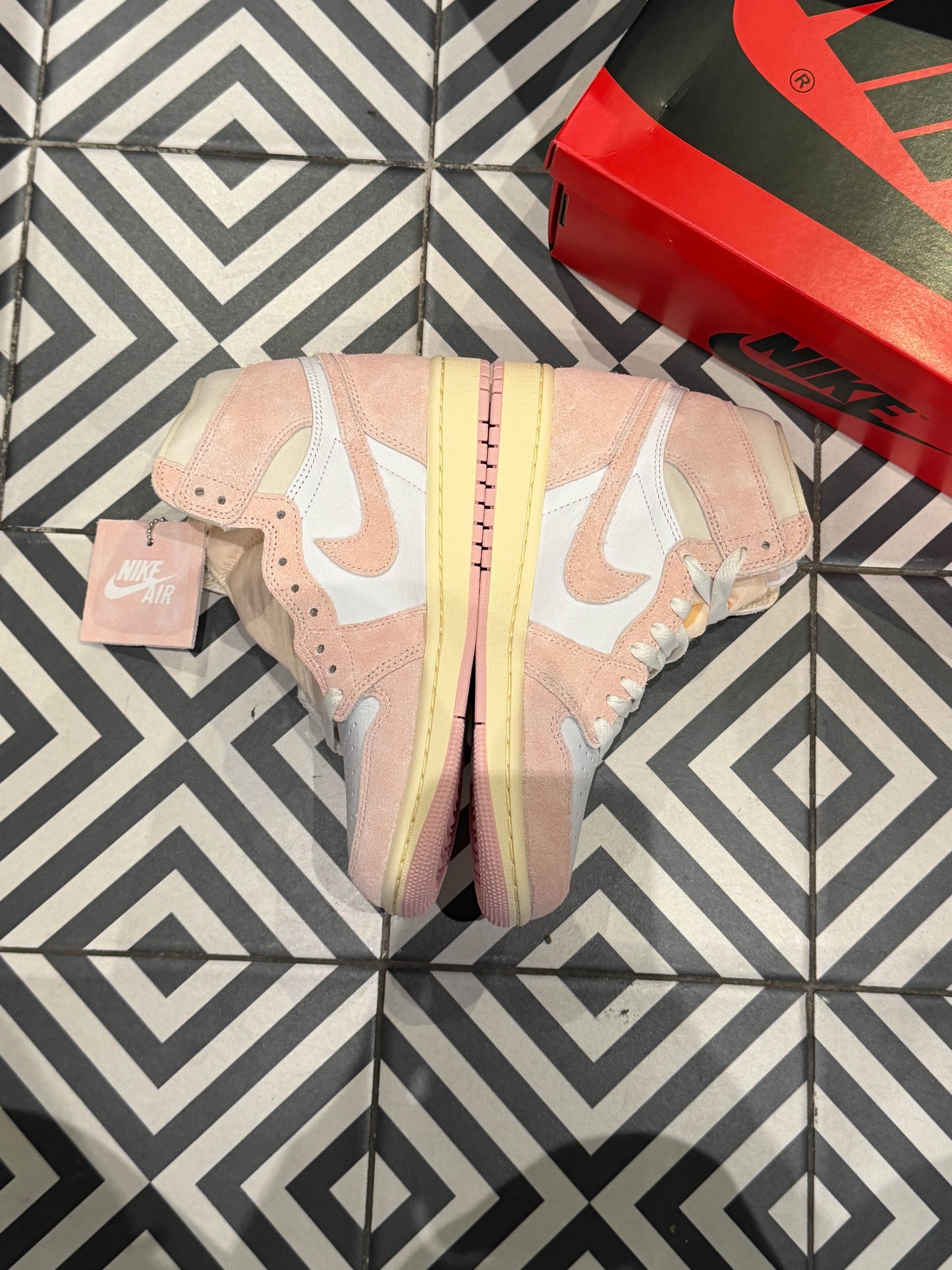 Jordan 1 High Washed Pink (Taille 36,5)