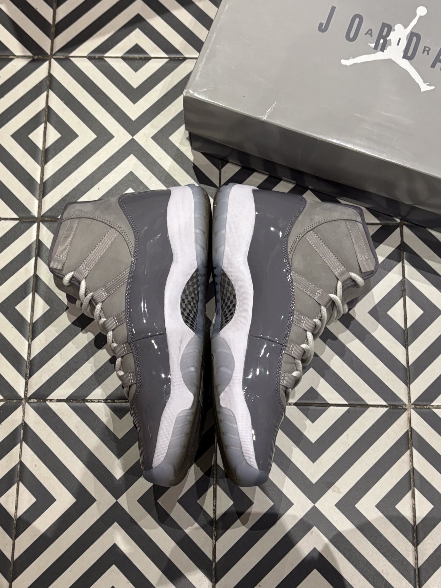Jordan 11 Cool Grey (Taille 45)