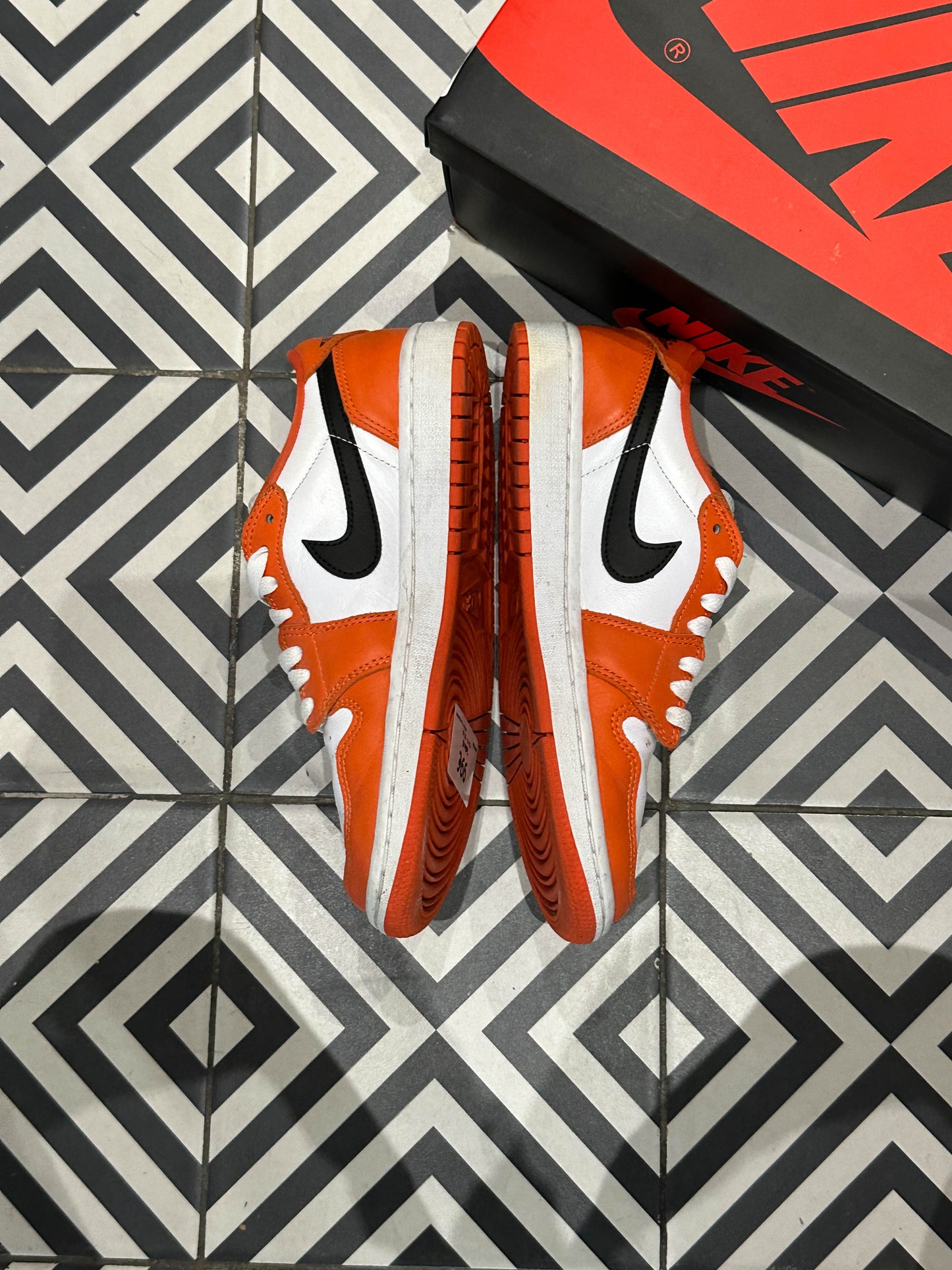 Jordan 1 Low Starfish (Taille 40)