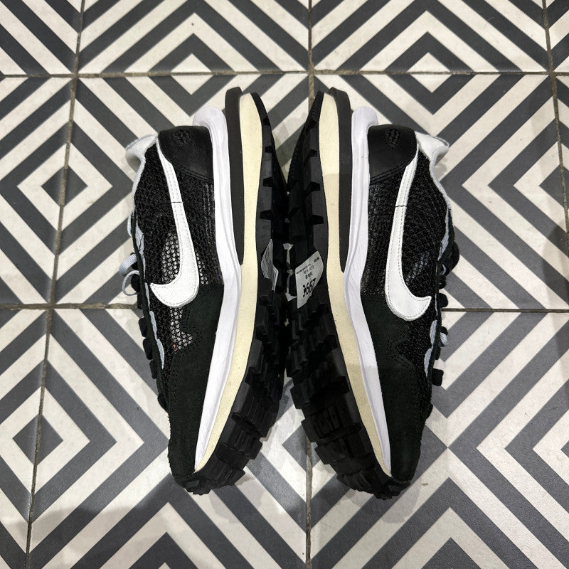 Sacai Vaporwaffle Black white (Taille 38)