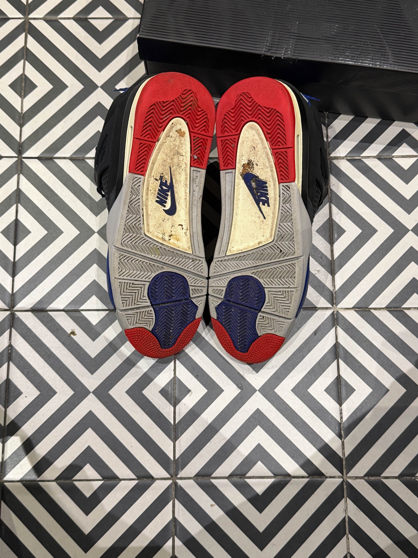 Jordan 4 Rare (Taille 47,5)