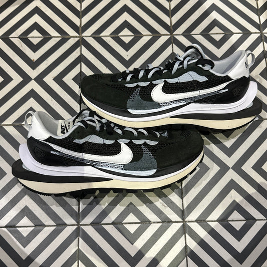 Sacai Vaporwaffle Black White (Taille 46)