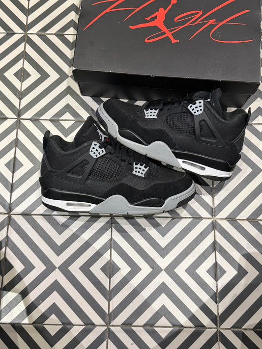 Jordan 4 Black Canvas (Taille 42,5)