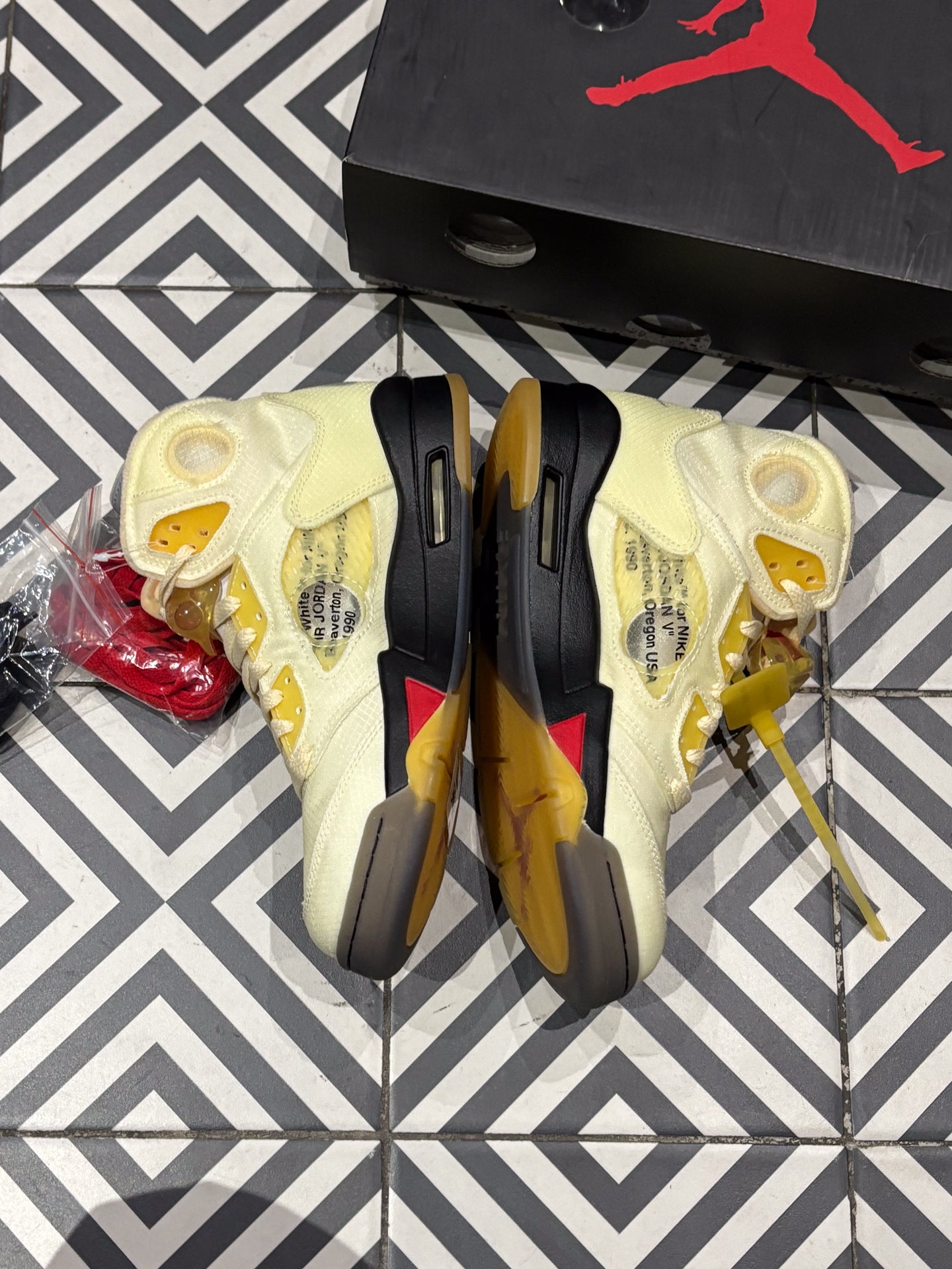 Jordan 5 Off-White Sail (42)