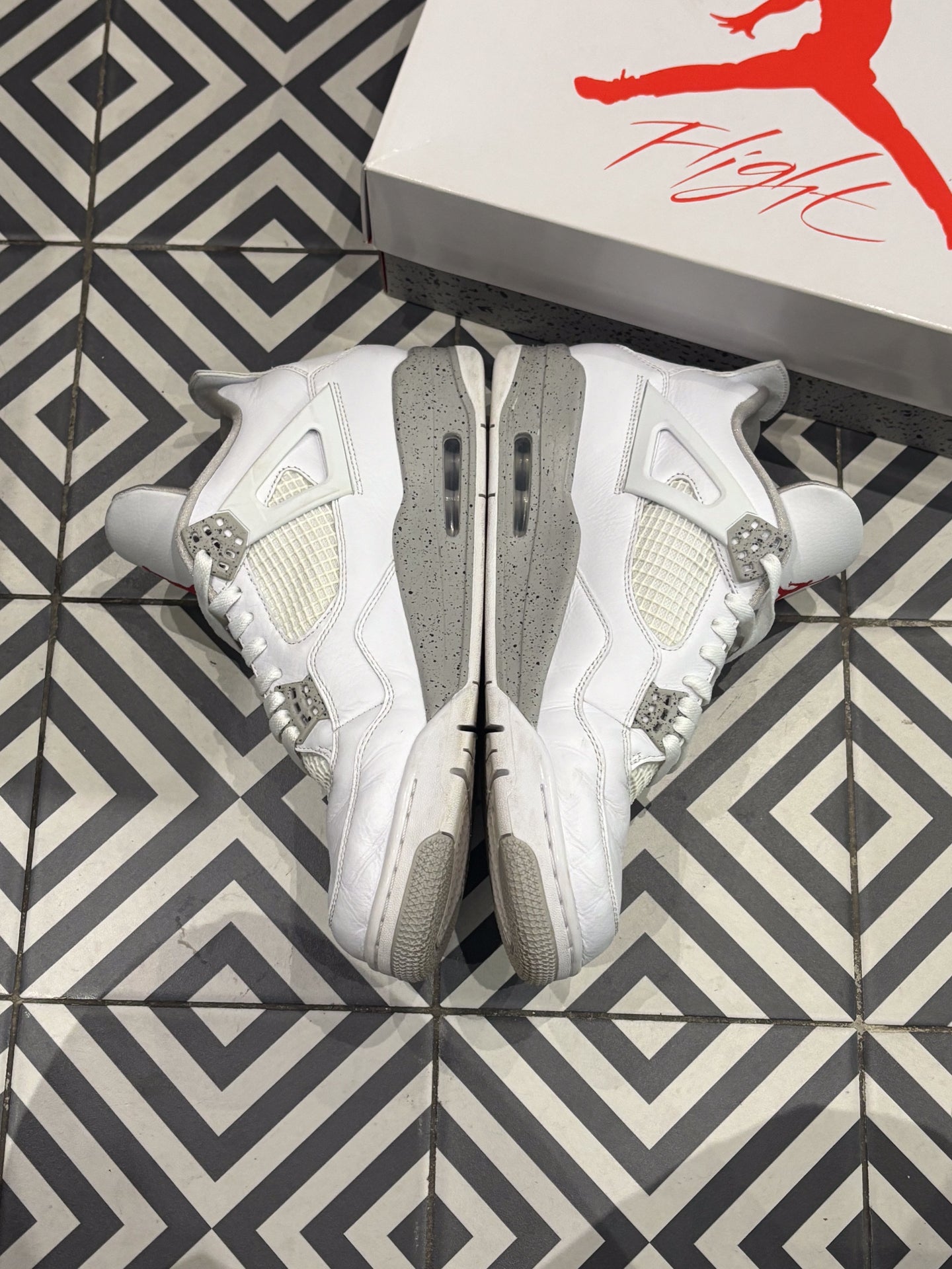 Jordan 4 White Oreo (Taille 47)