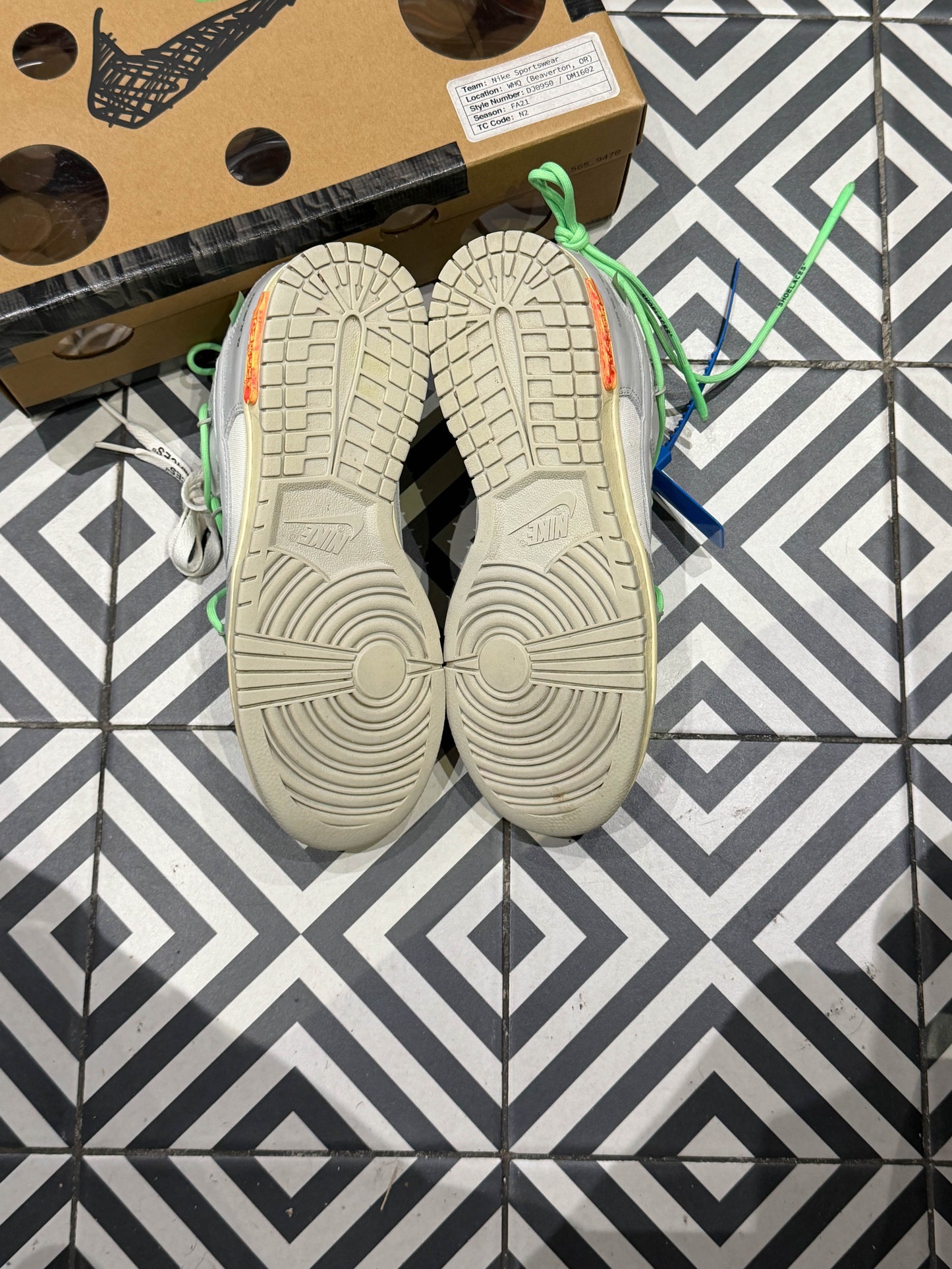 Dunk Low Off-White lot 26/50 (Taille 41)