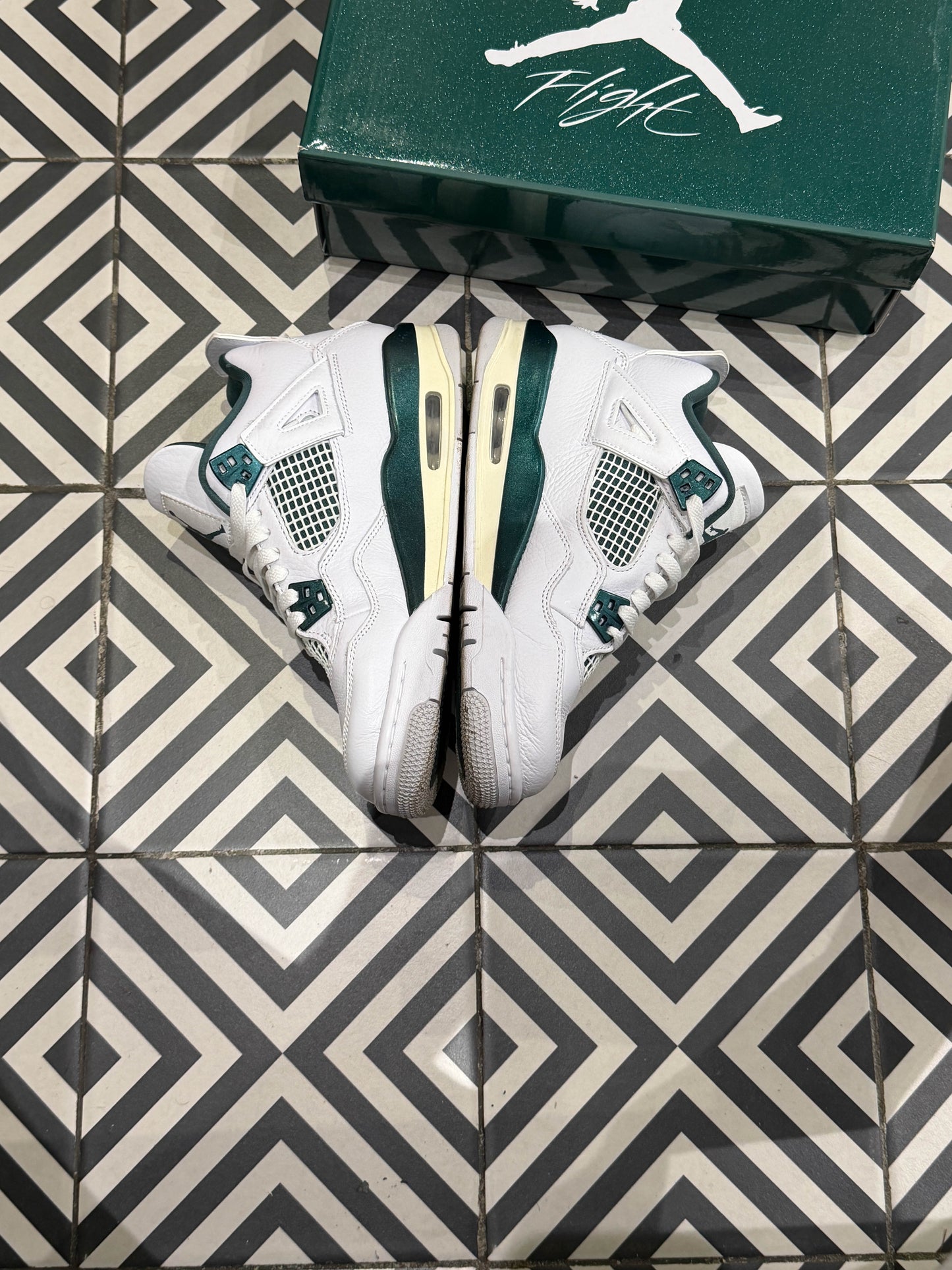 Jordan 4 Oxydized Green GS (Taille 39)