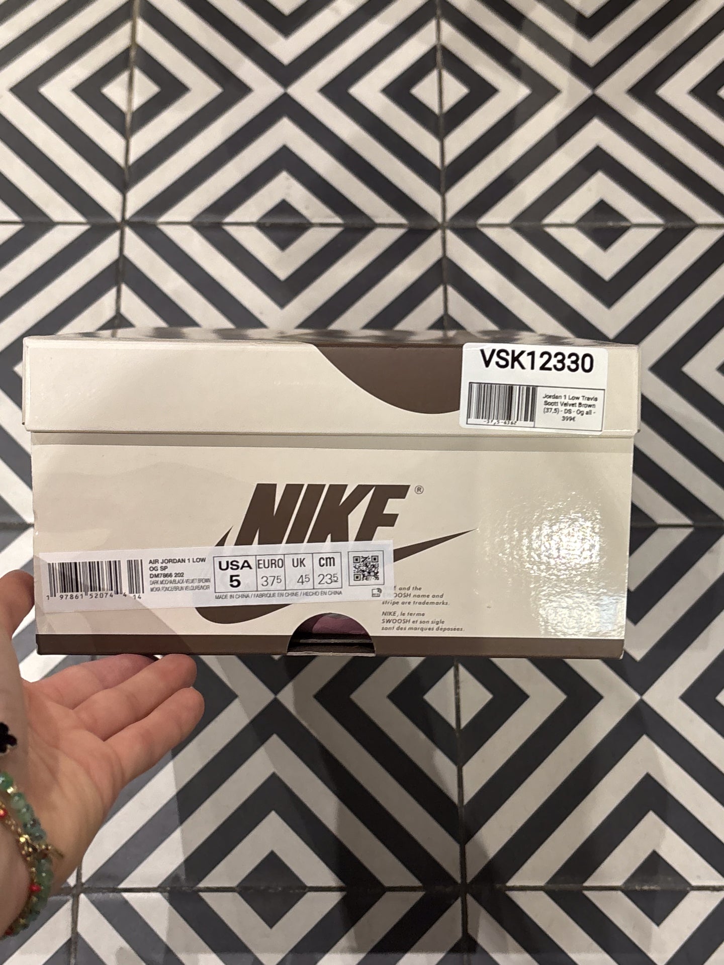 Jordan 1 Low Travis Scott Velvet Brown (37,5)