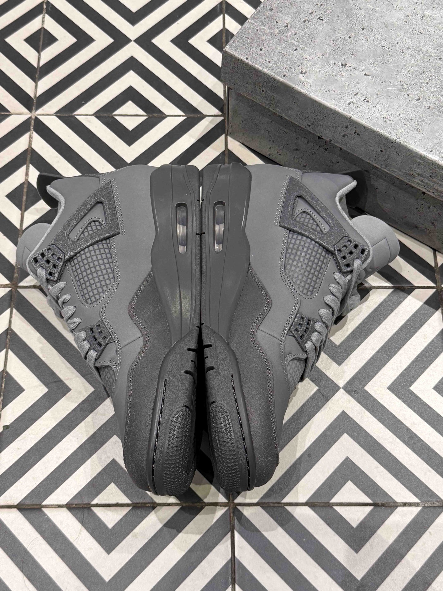 Jordan 4 Wet Cement (Taille 45)