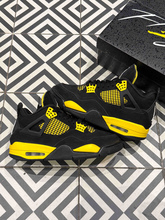 Jordan 4 Thunder (Taille 38)