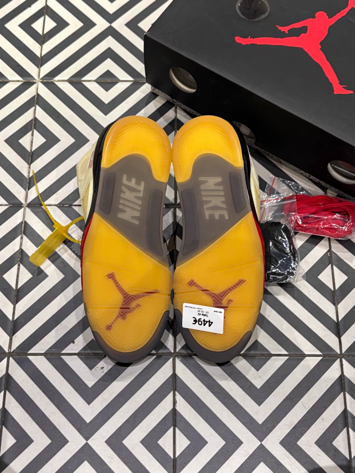 Jordan 5 Off-White Sail (Taille 42)