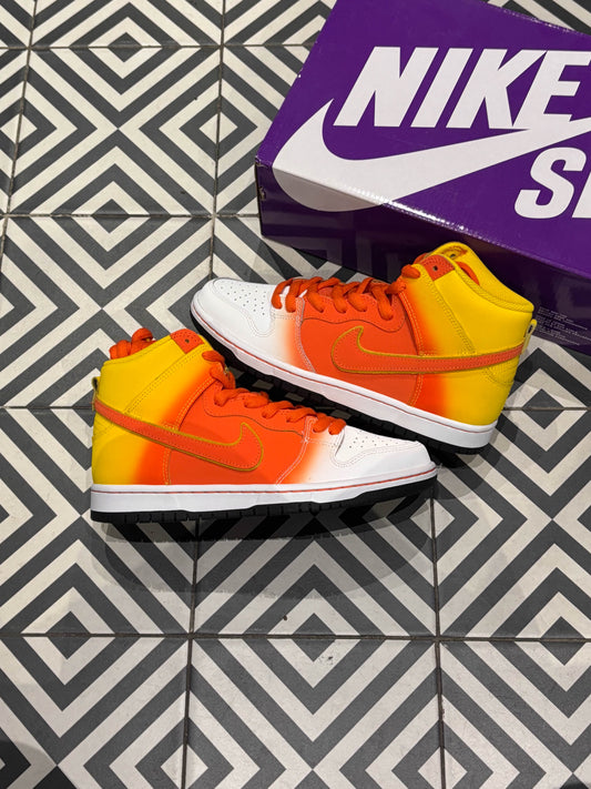 Dunk High Sweet tooth Candy Corn (Taille 41)
