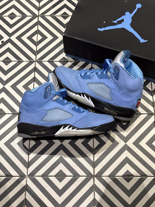 Jordan 5 UNC (Taille 44)