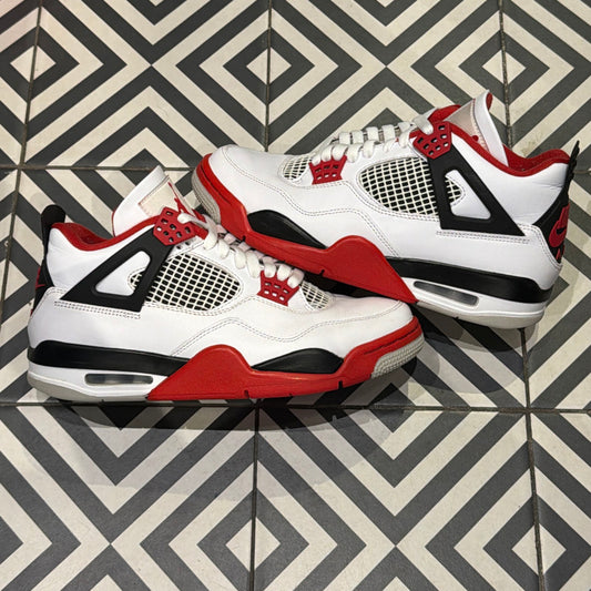 Jordan 4 Fire Red (Taille 41)