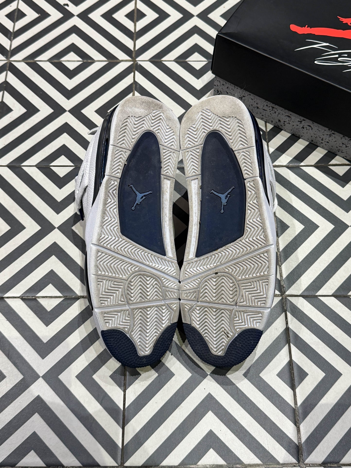 Jordan 4 Columbia (Taille 46)